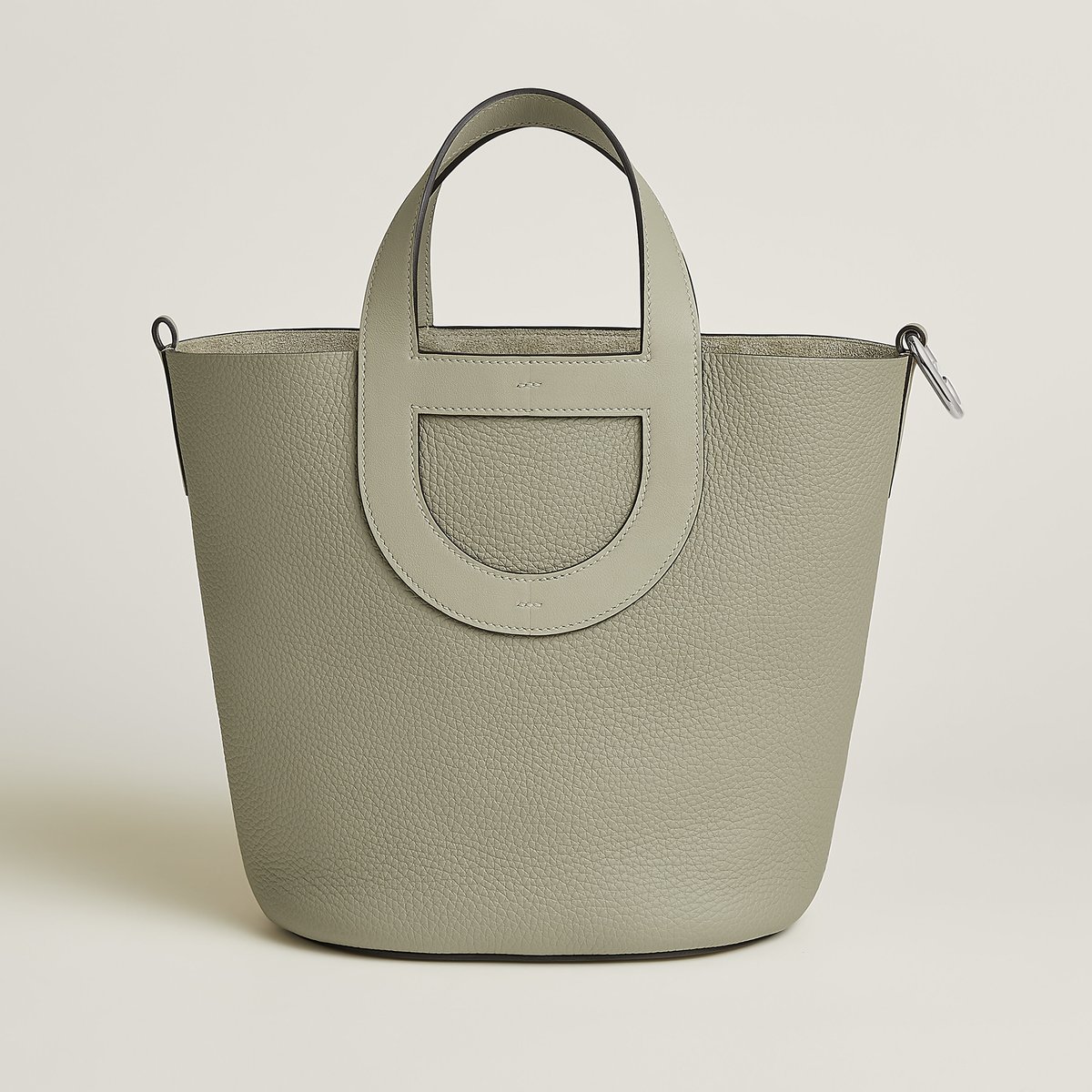 Hermès In-the-Loop 23 bag