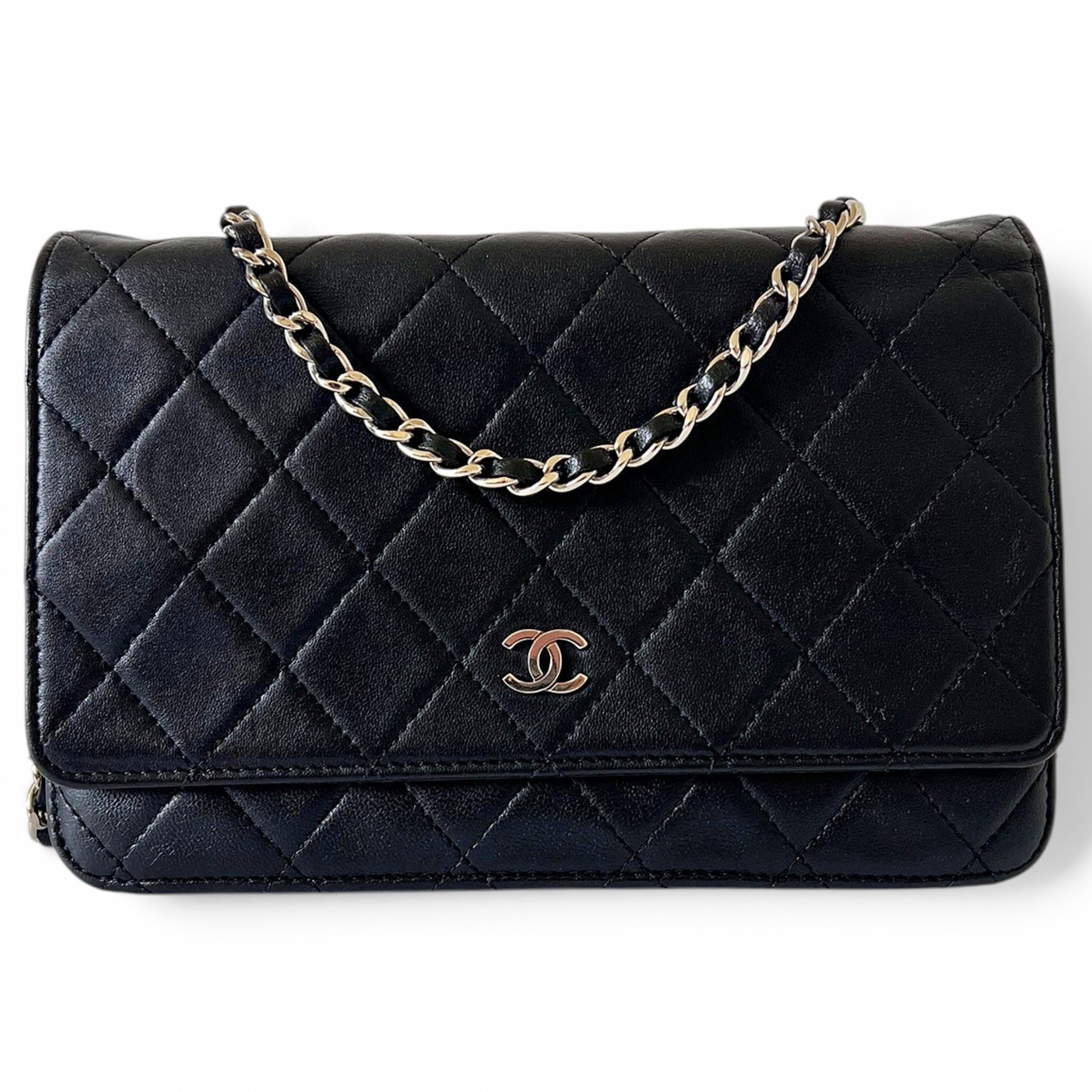 Wallet On Chain Timeless/Classique leather crossbody bag