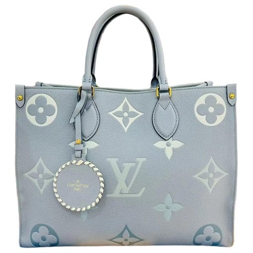 Onthego leather handbag