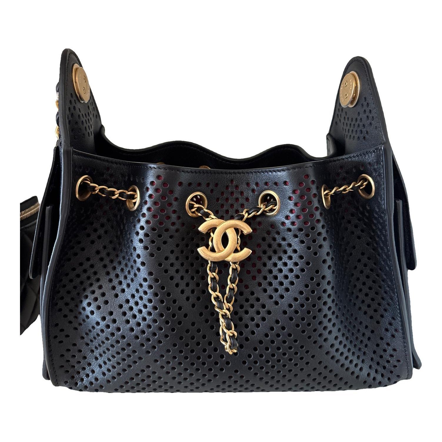 Chanel 25 leather handbag