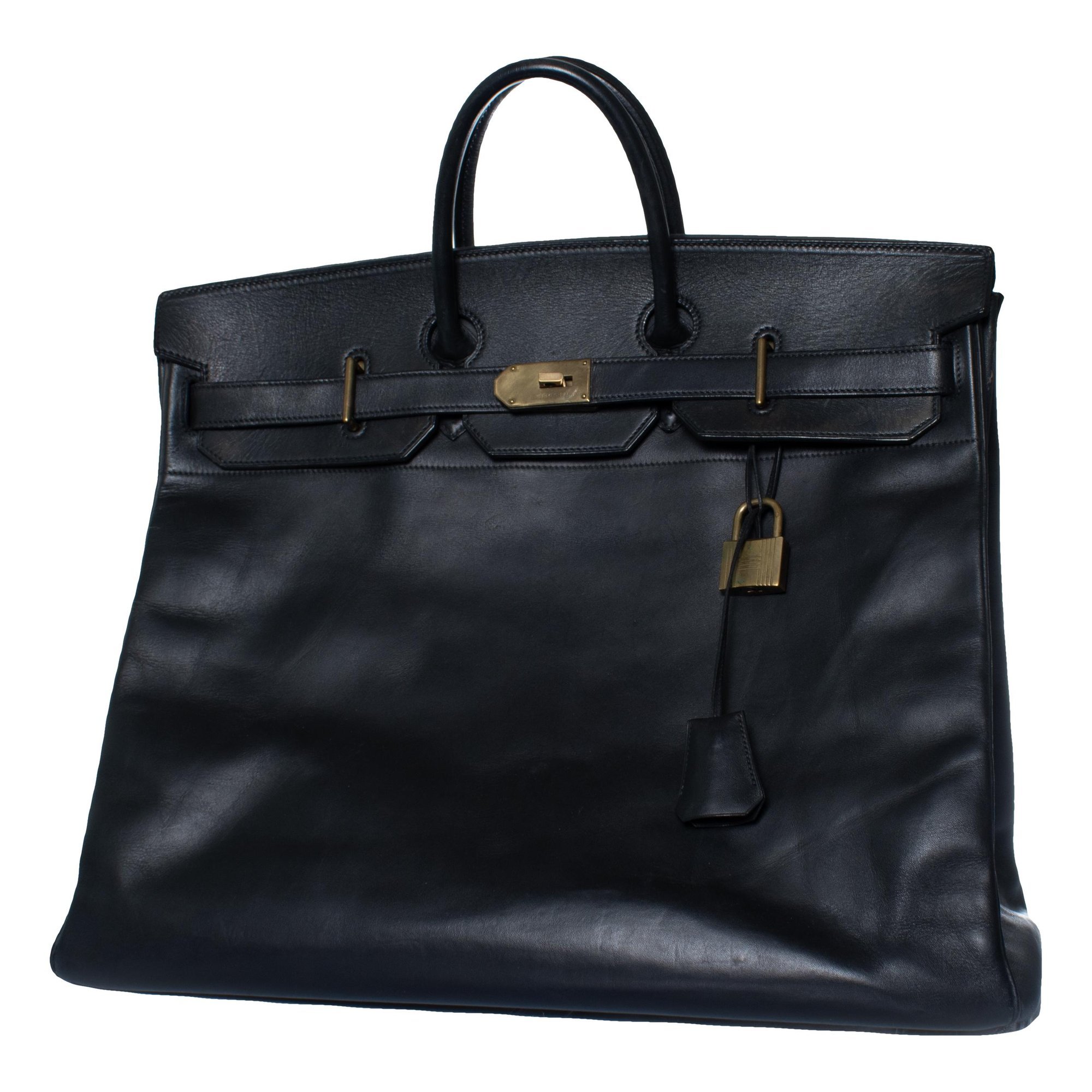 Leather travel bag