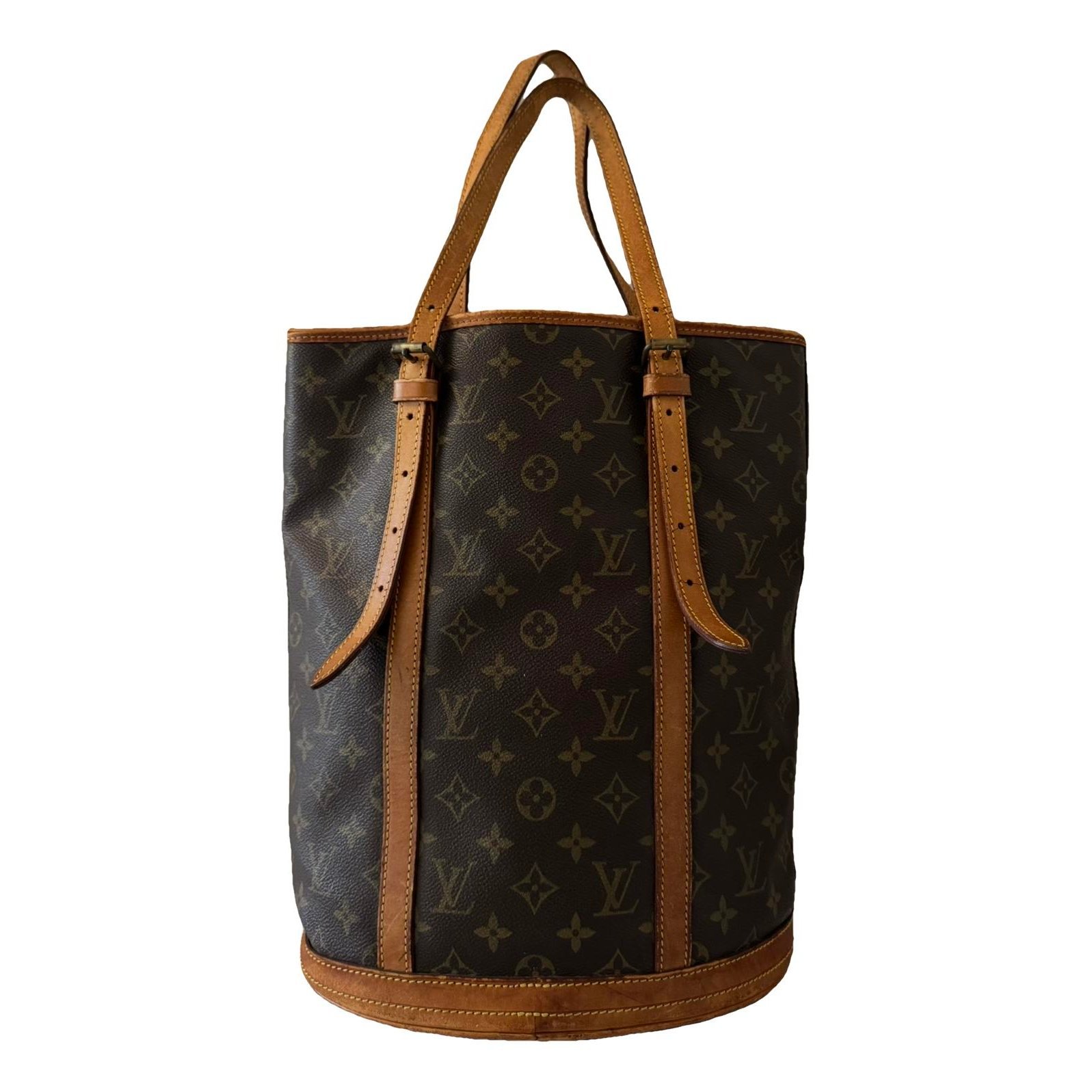 Bucket leather handbag
