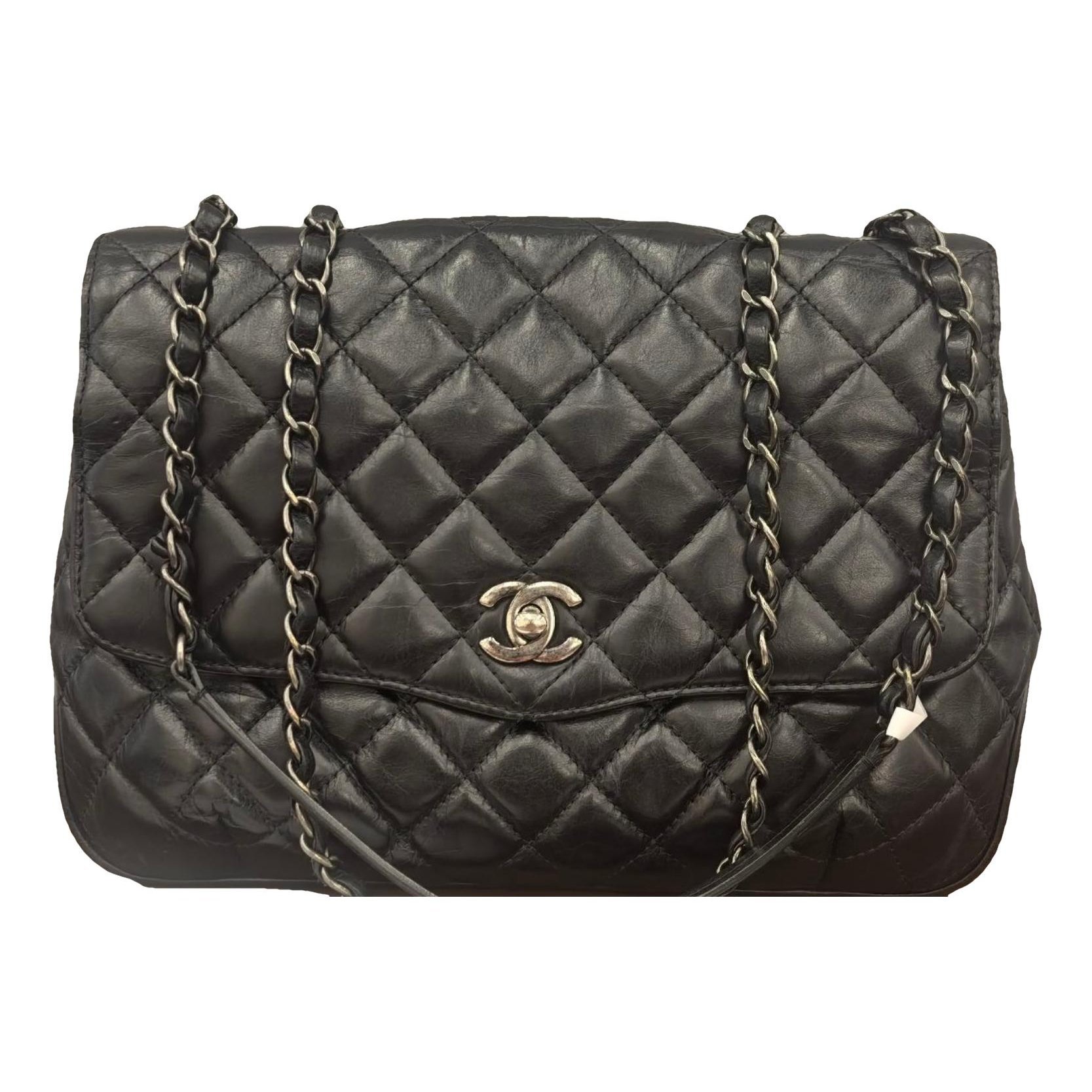 Timeless/Classique leather crossbody bag