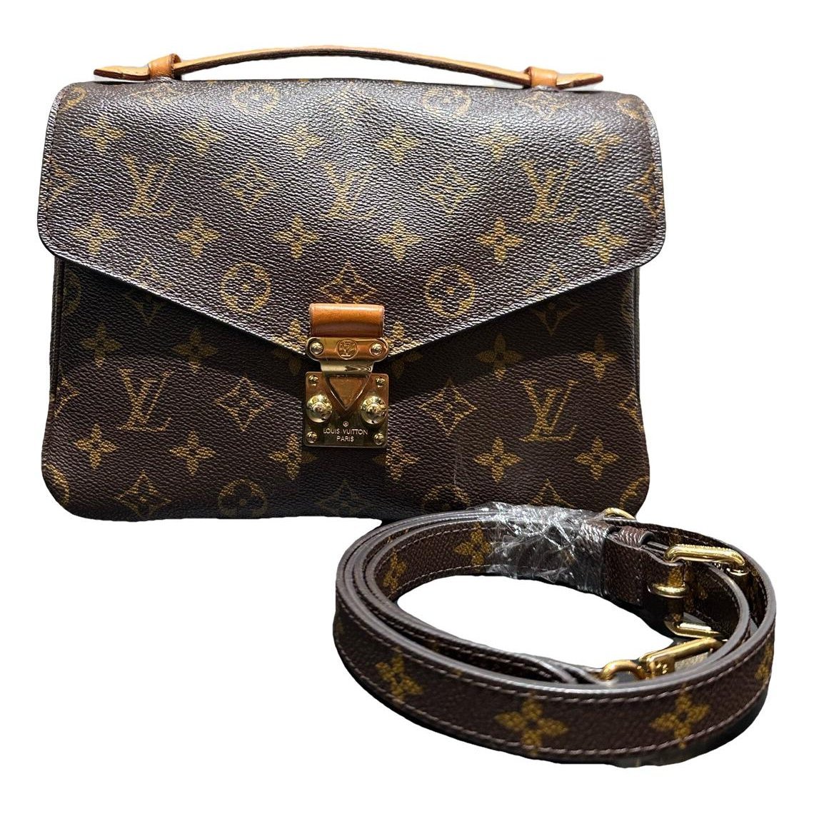 Metis leather crossbody bag
