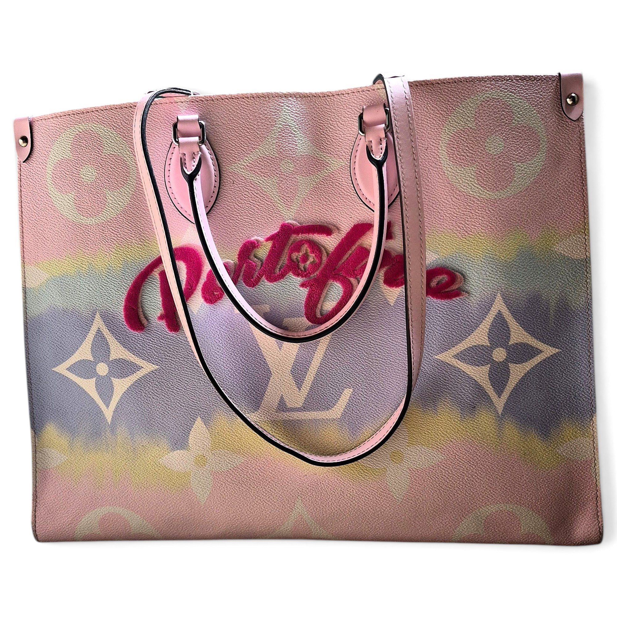 Onthego leather tote
