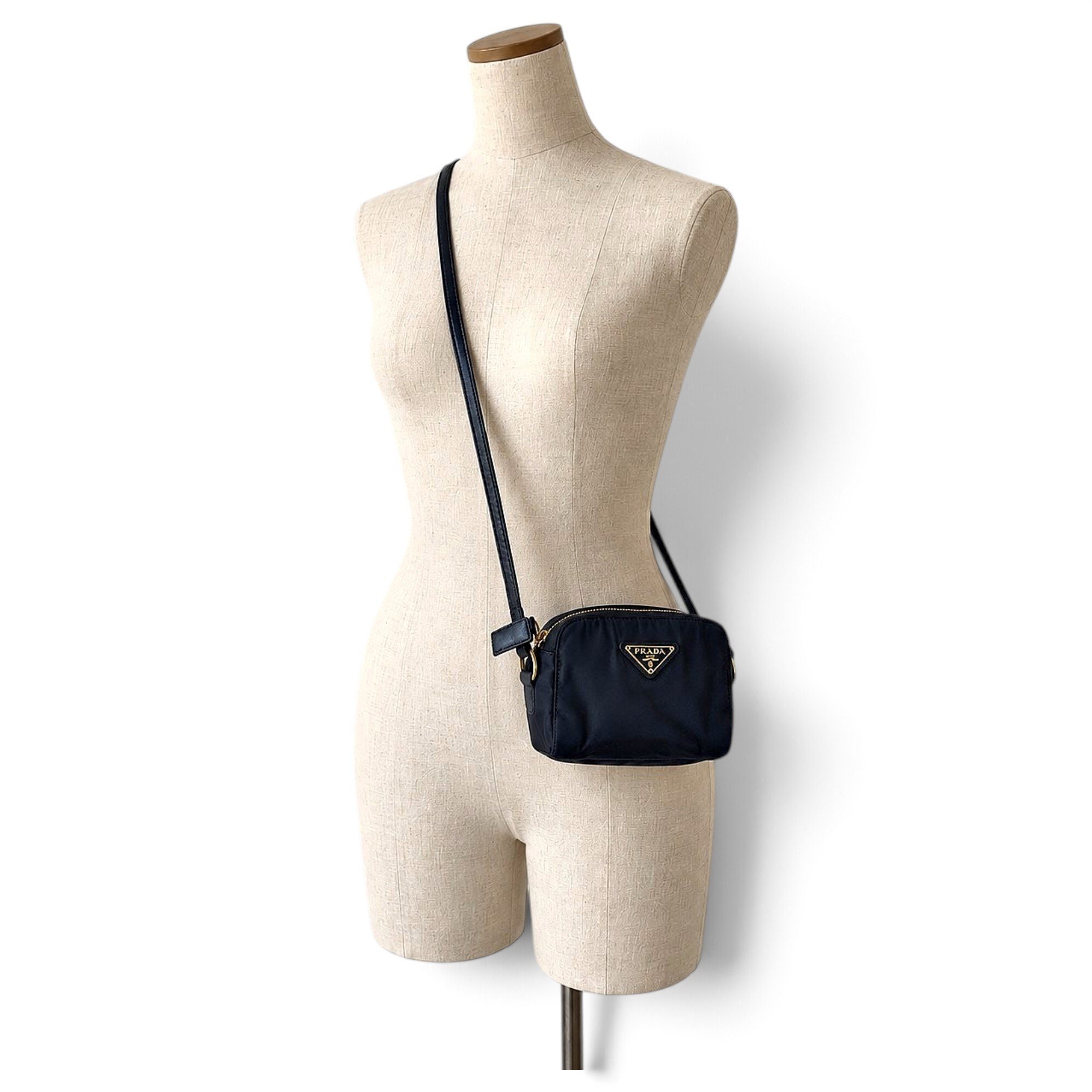 Cloth clutch bag