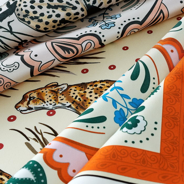Guepards Bandana Double Face Scarf 90