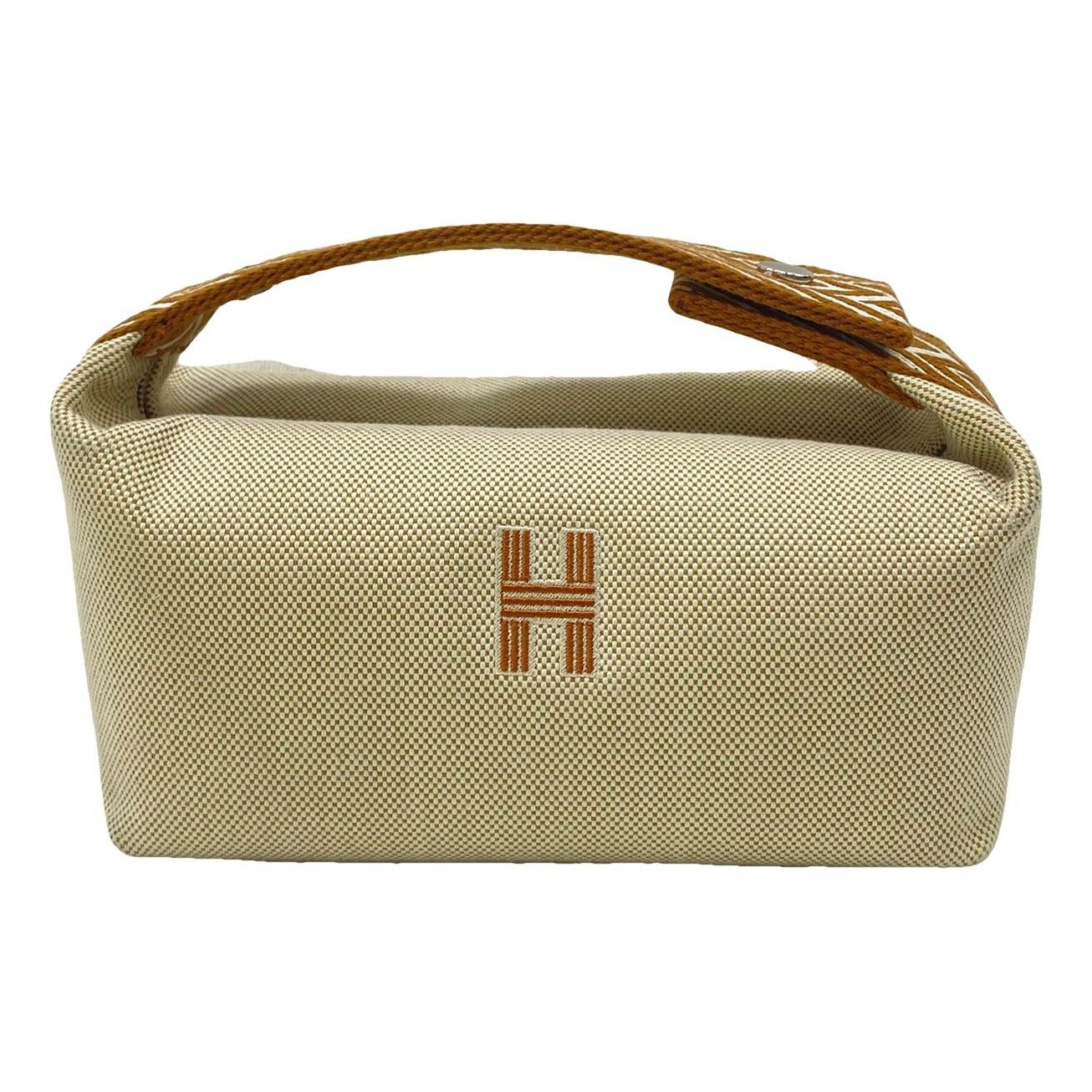 Clutch bag