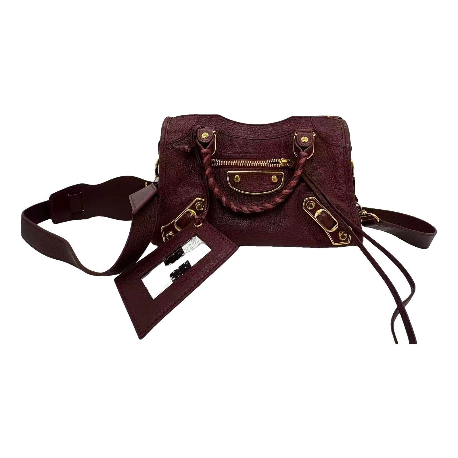 City leather handbag