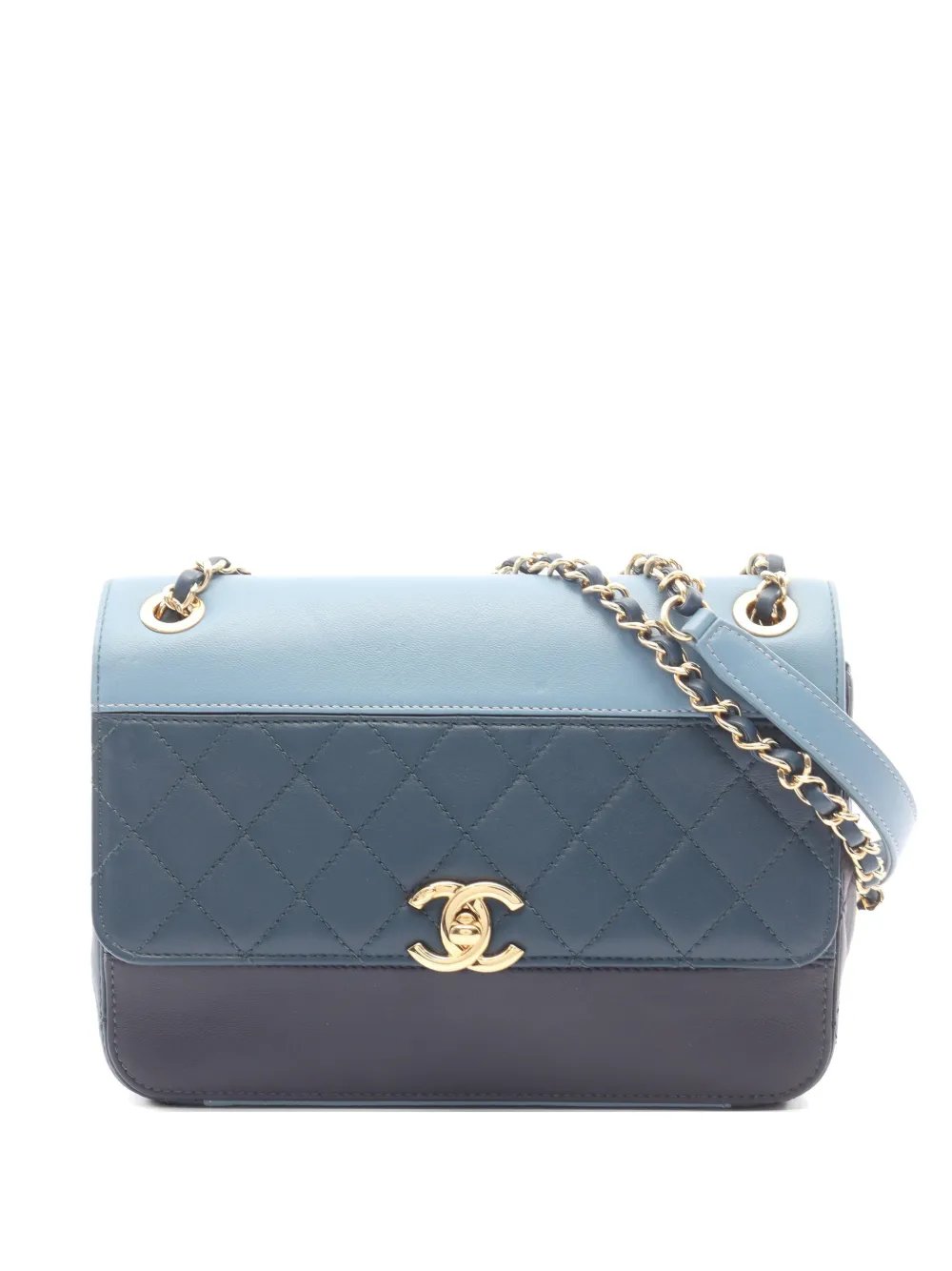2019 turn-lock-fastening shoulder bag