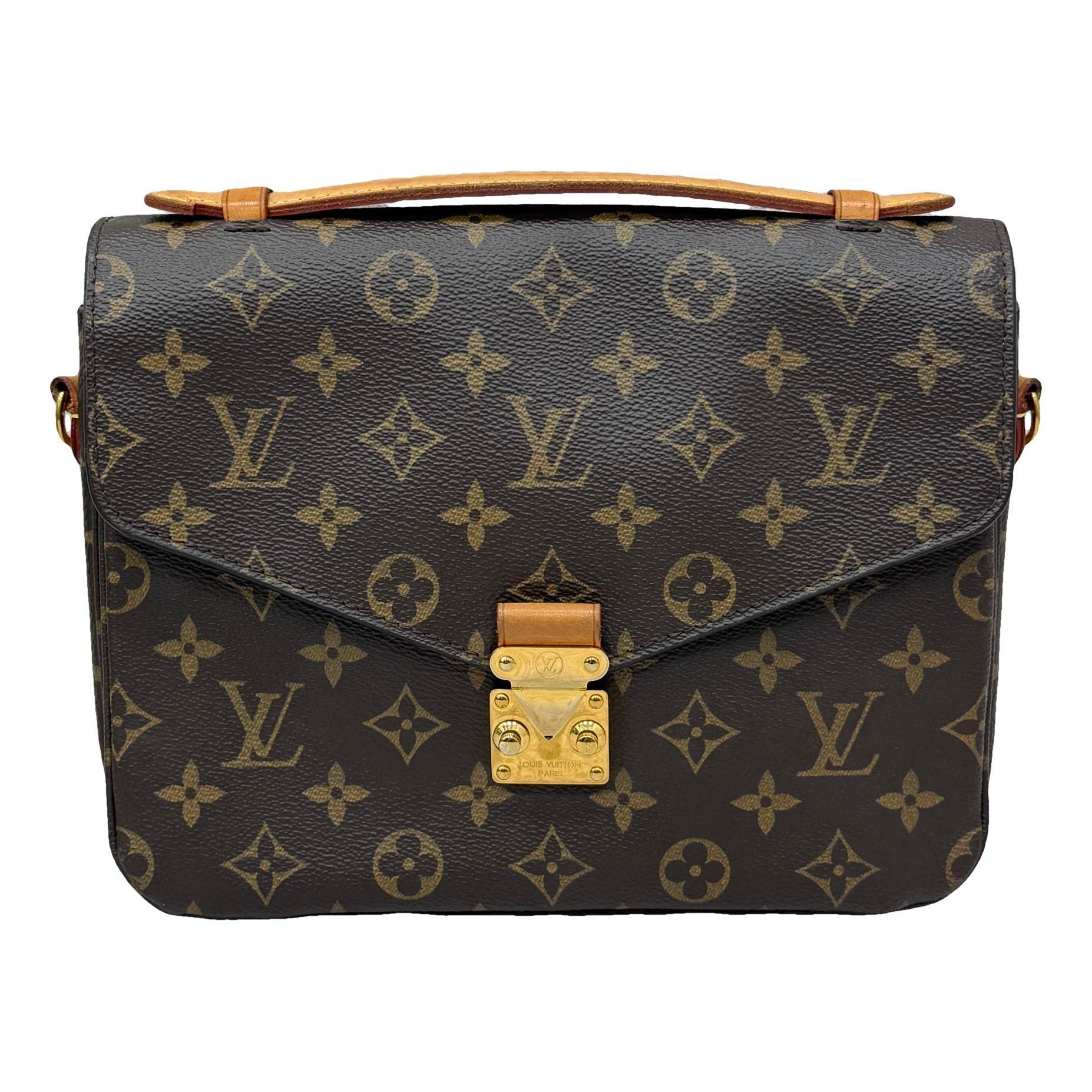 Metis leather handbag