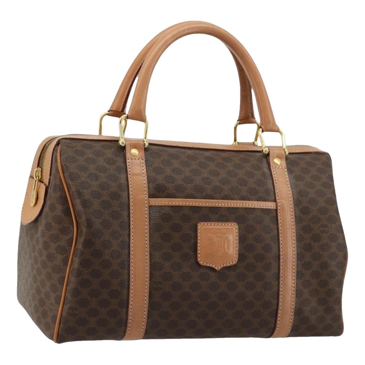 Leather travel bag