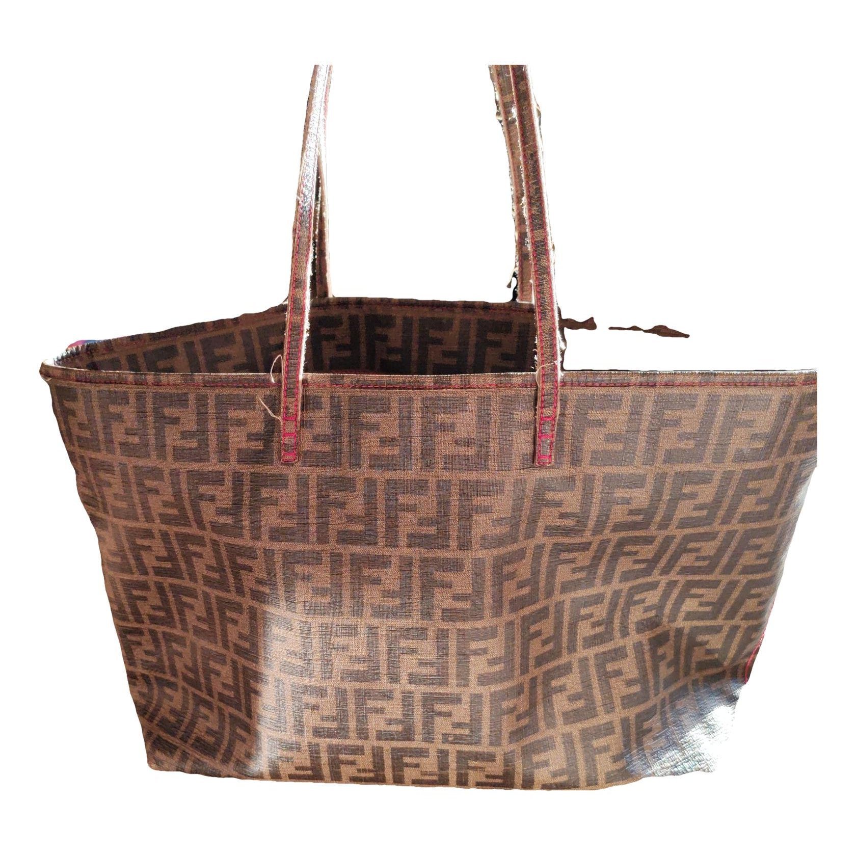Runaway Shopping cloth handbag