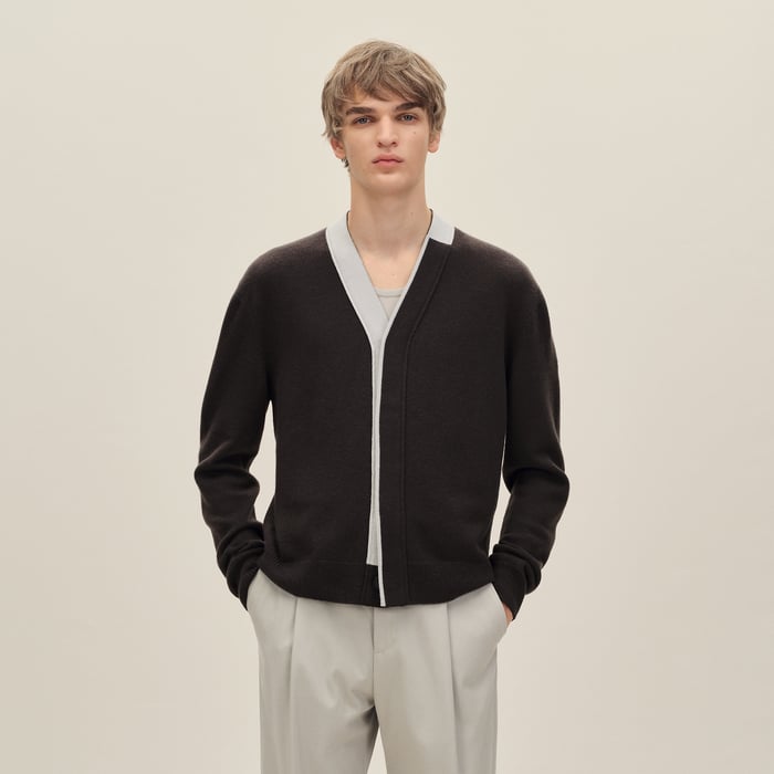 Café "Detail Colore" Buttoned Cardigan