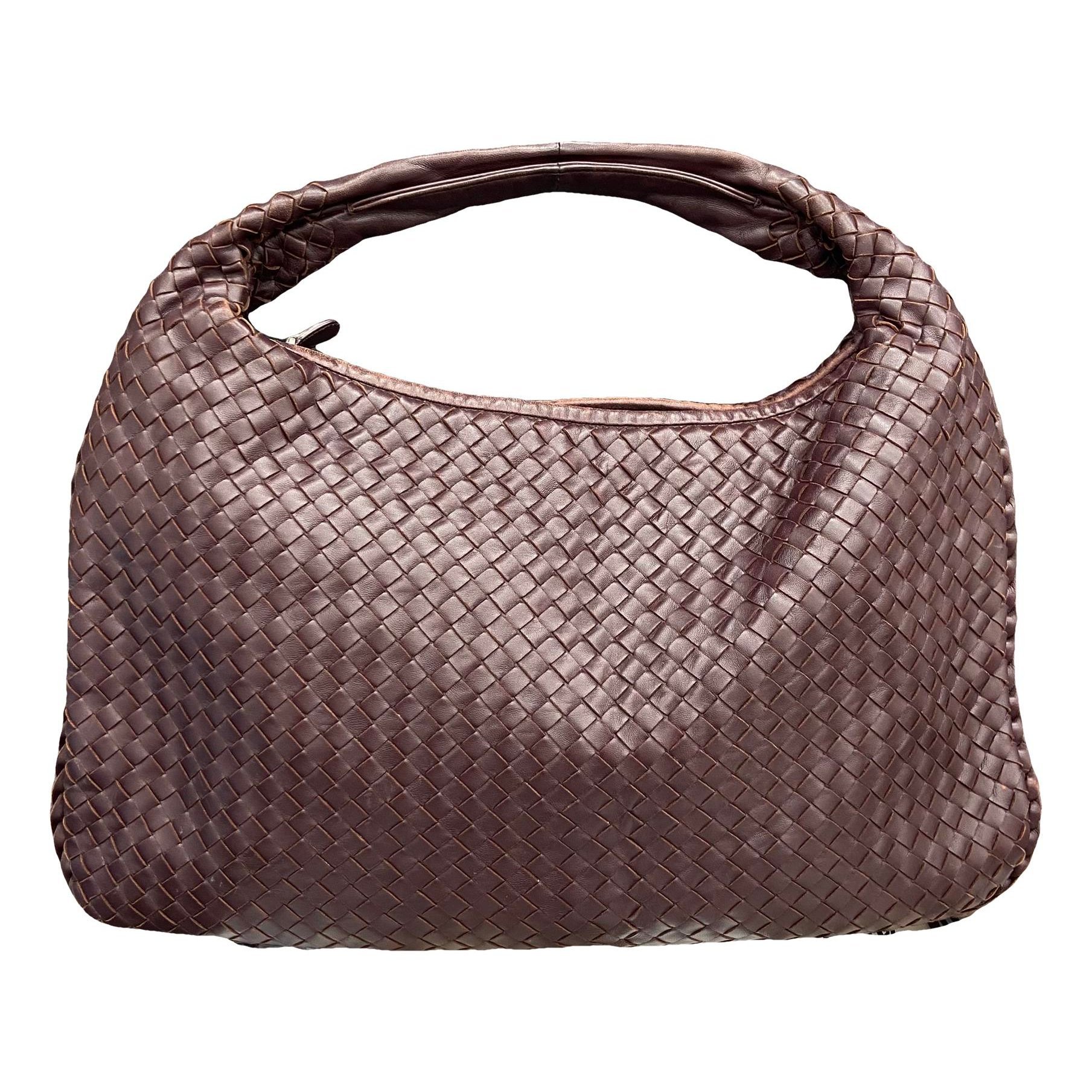 Veneta leather handbag