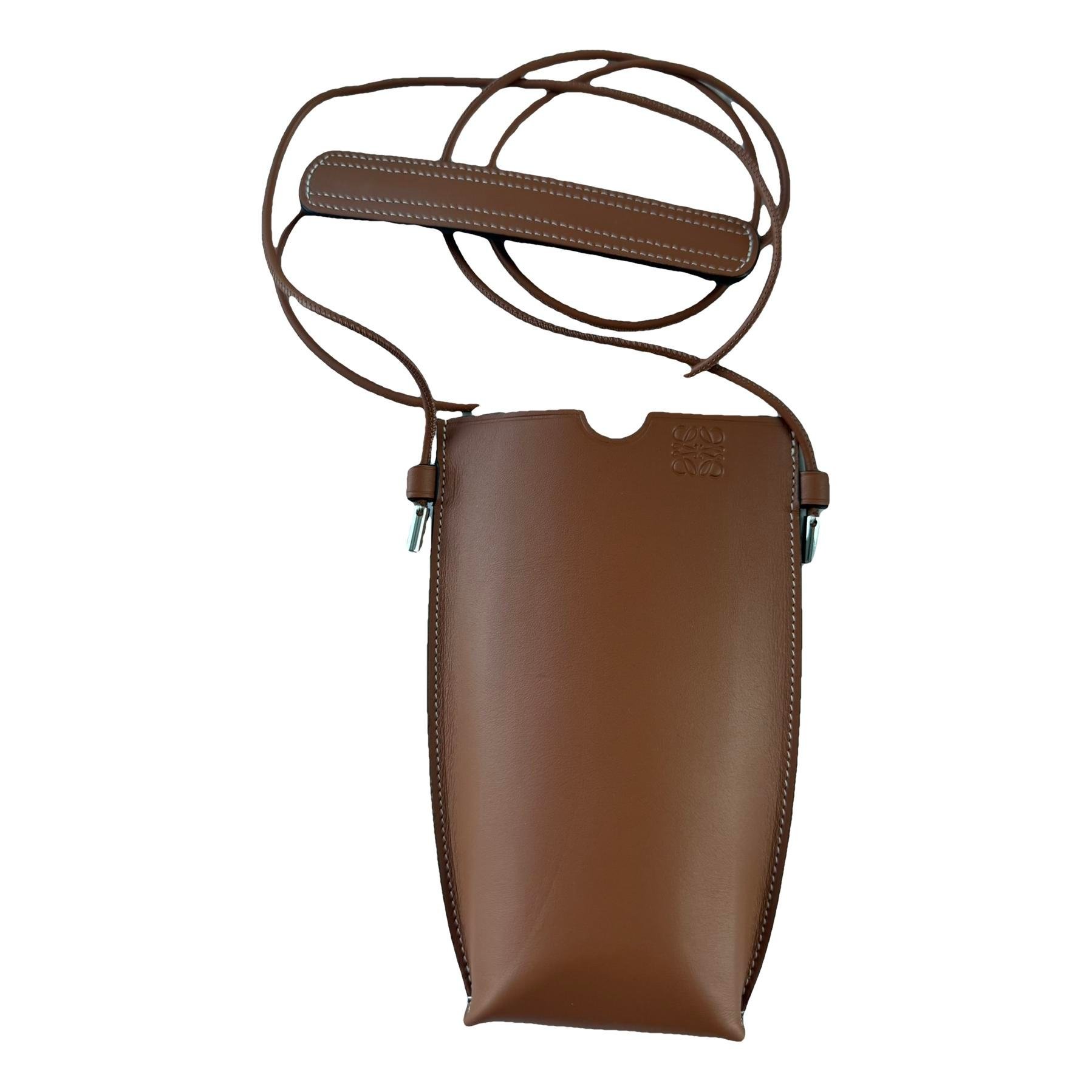 Leather crossbody bag