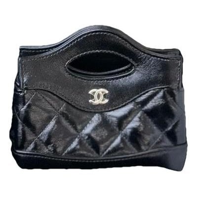 31 Vintage leather handbag