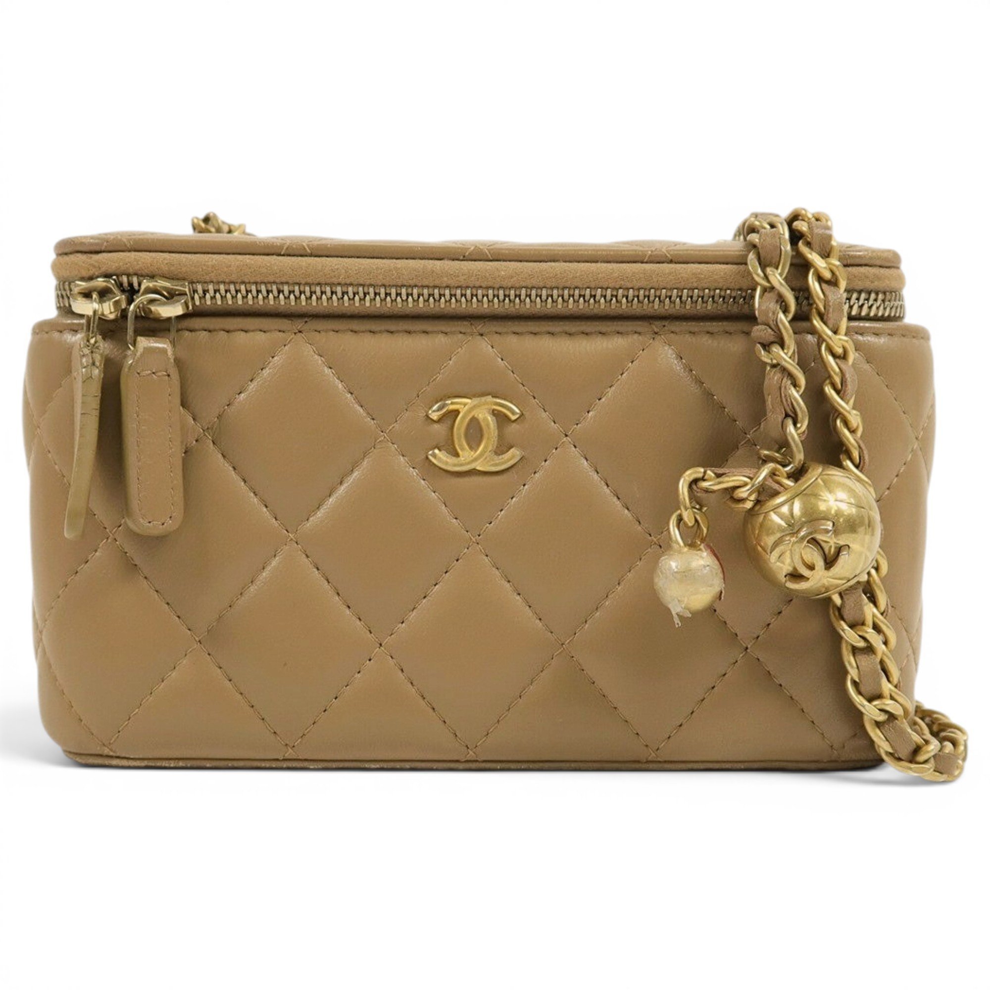 Chanel 19 leather clutch bag