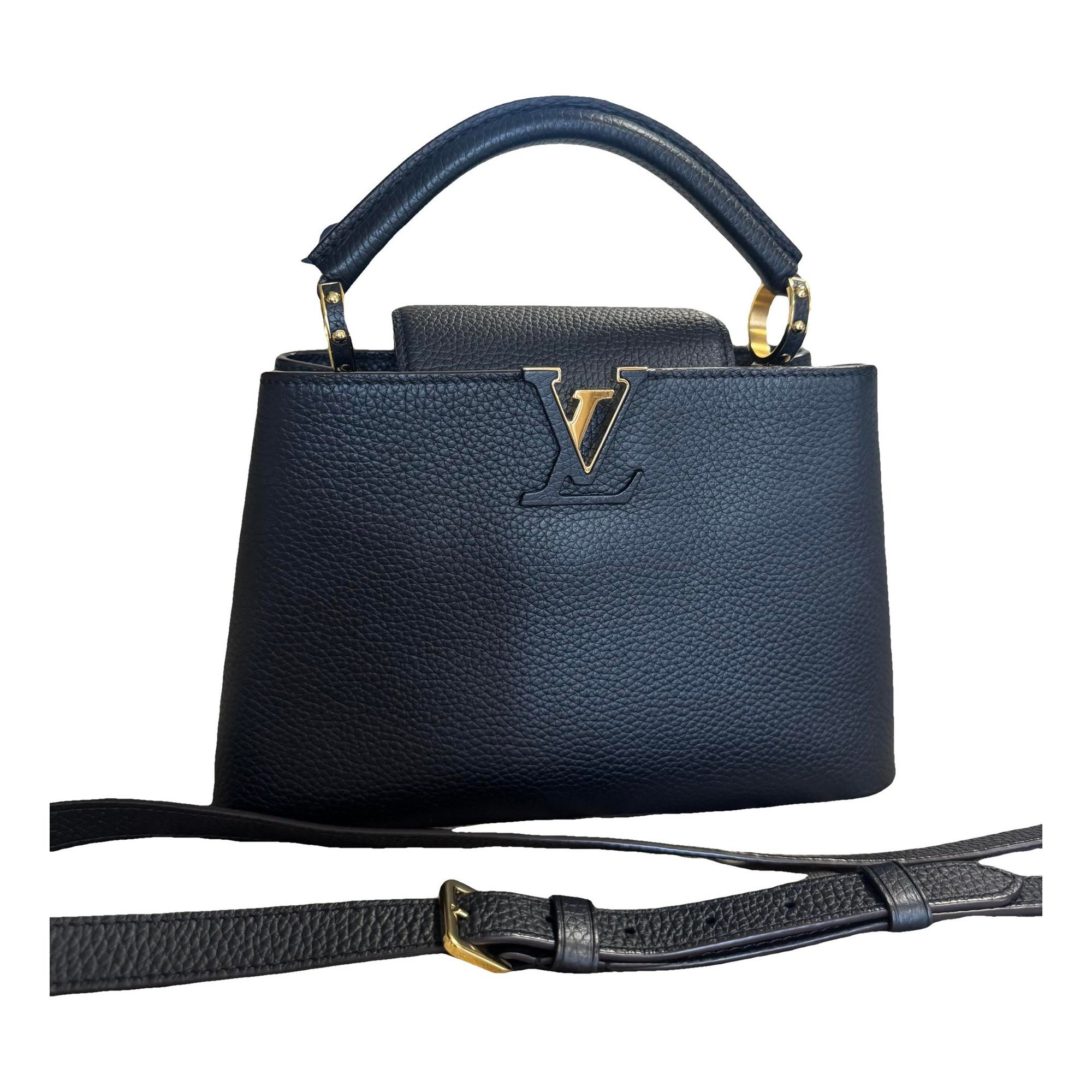 Capucines leather handbag