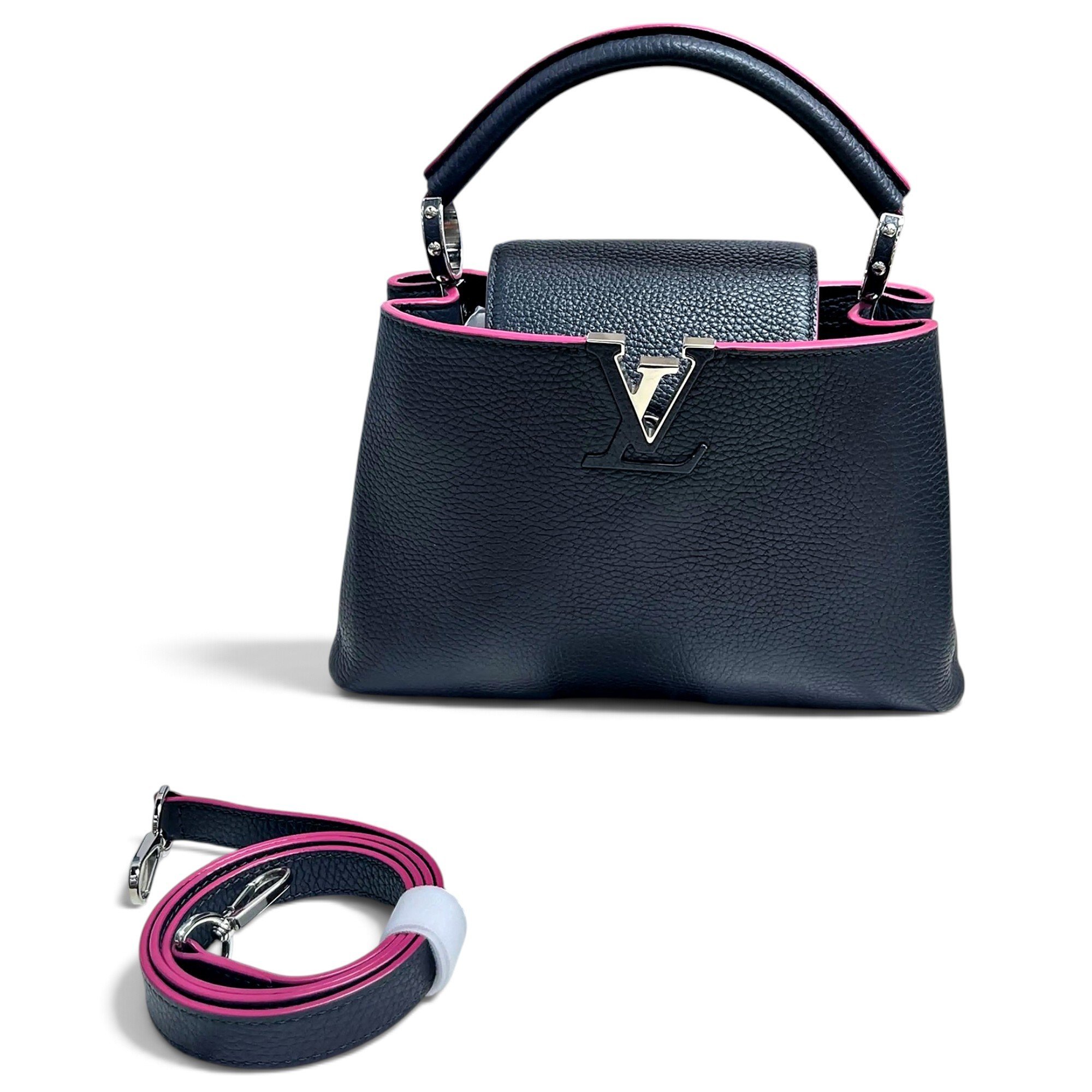 Capucines leather crossbody bag