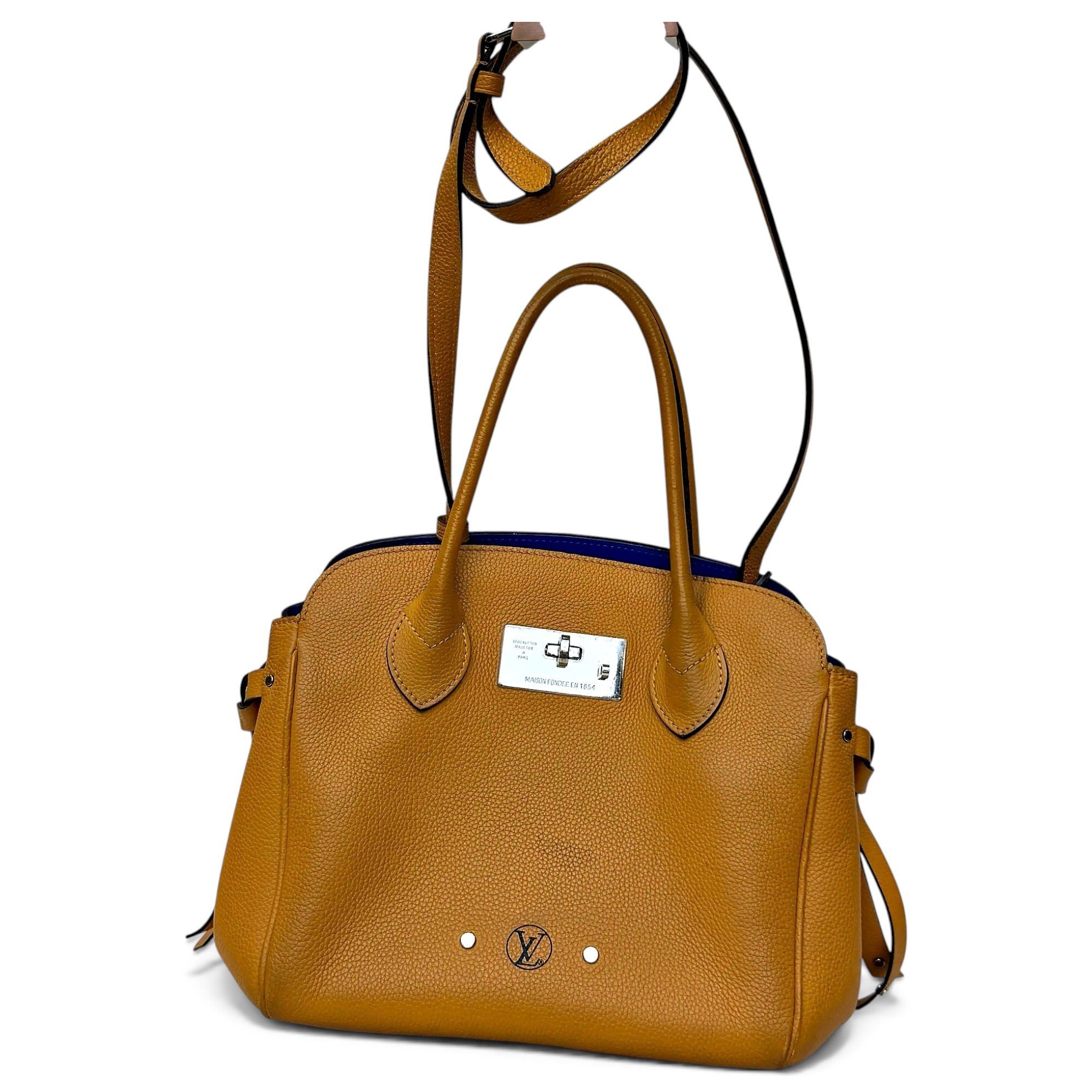Milla leather handbag