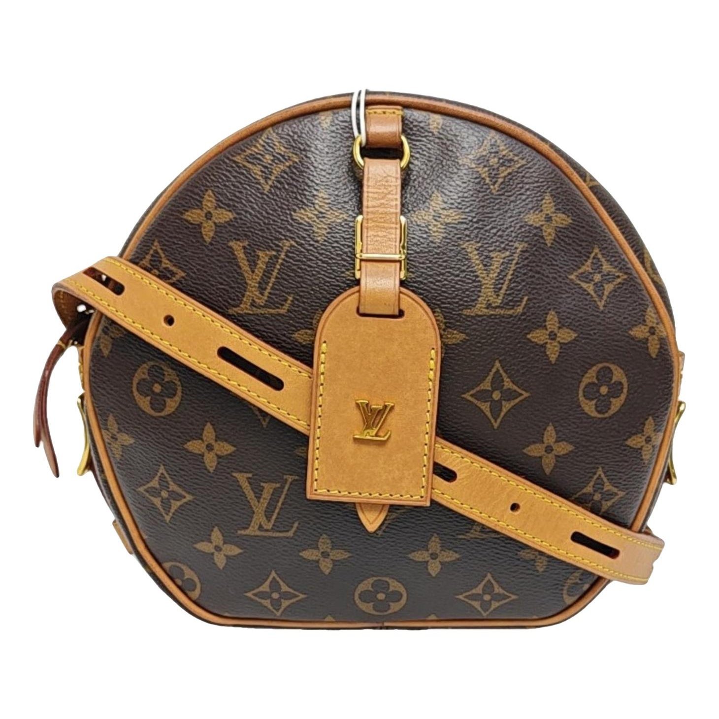 Micro boite chapeau leather handbag