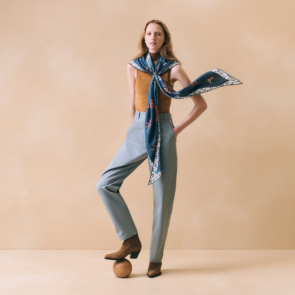 Hermès Les Leopards triangle Bleu Moyen/Bleu Ciel/Rose | BagUSeek