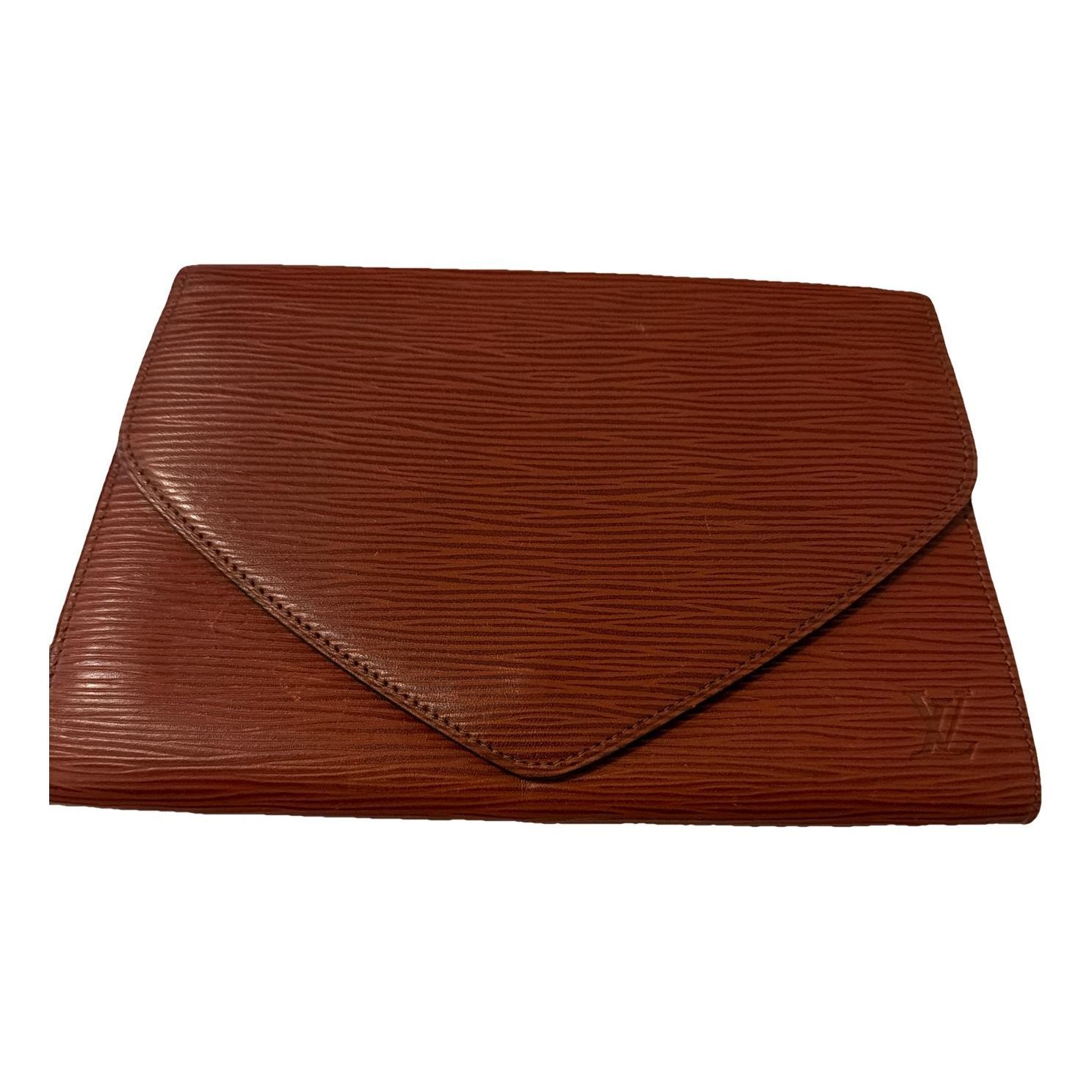 Leather clutch bag