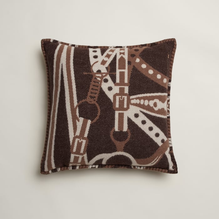 Étoupe Grand Tralala Pillow