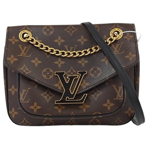 Passy leather crossbody bag