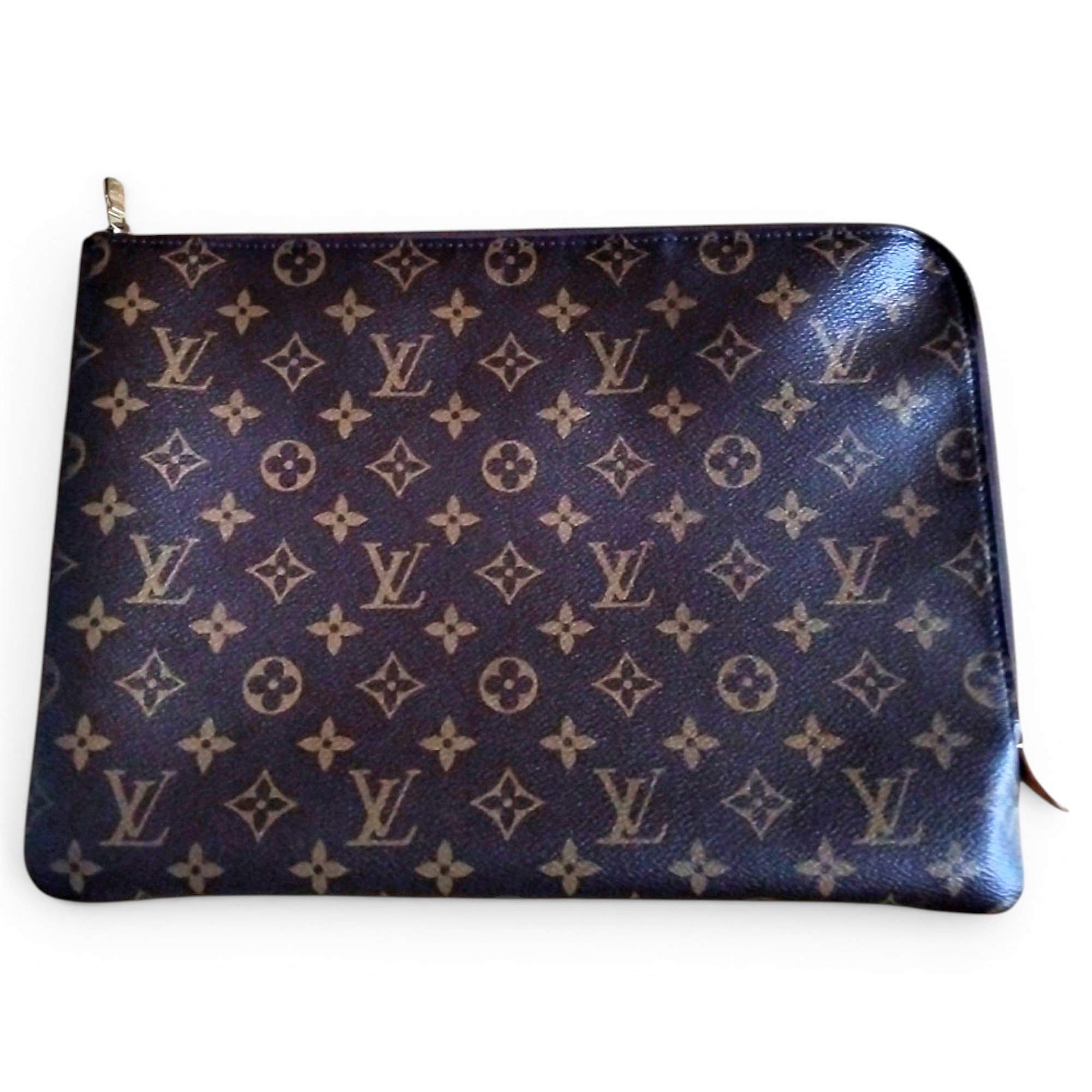 Leather clutch bag