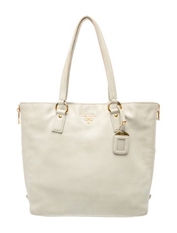 Vitello Daino Leather Shoulder Bag