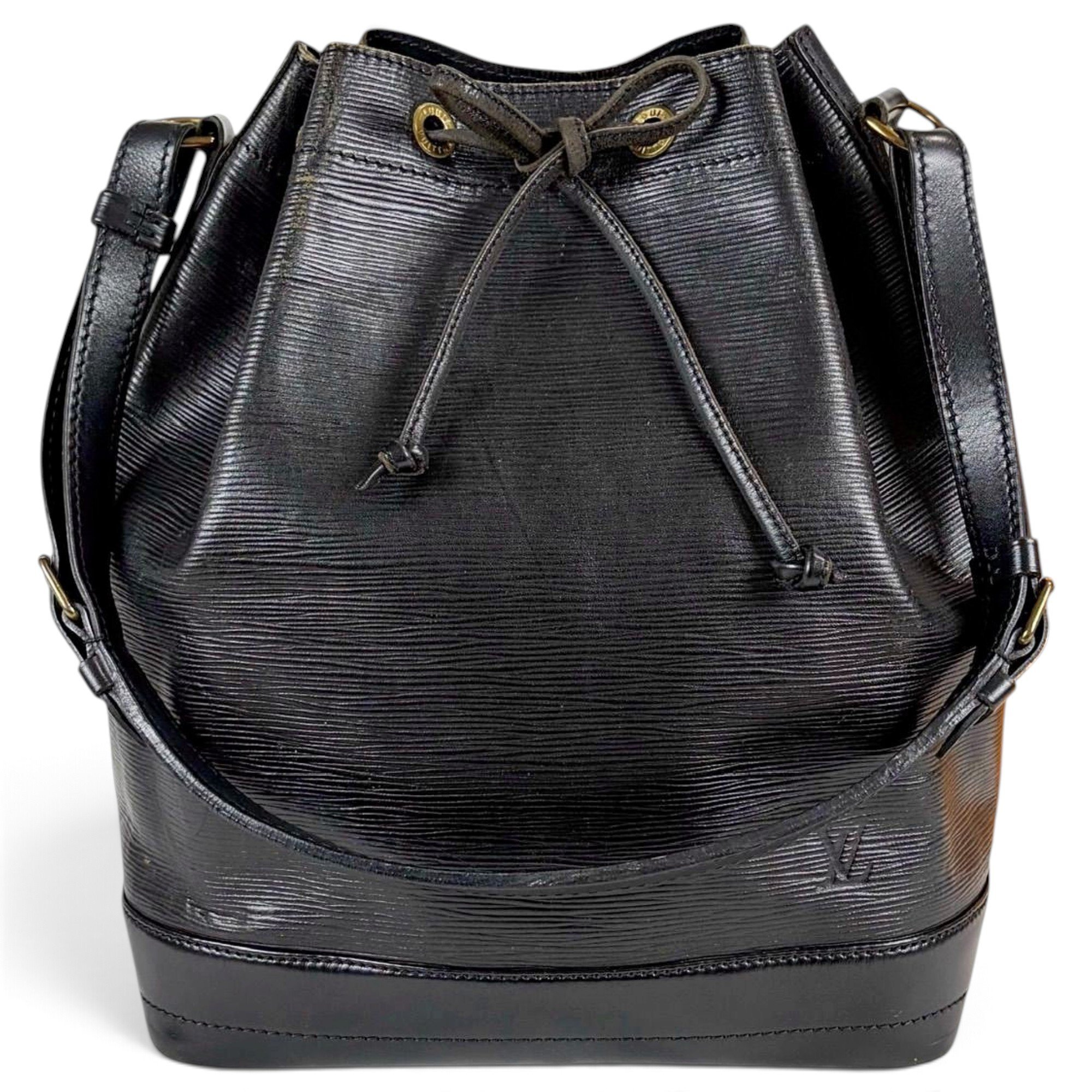 Noé leather bag