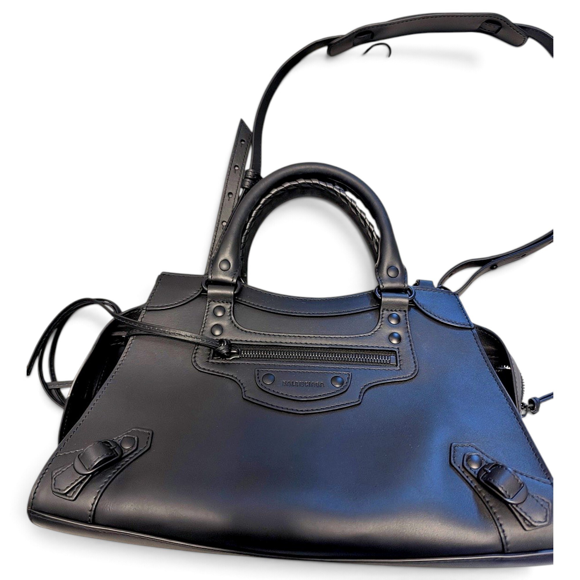 Neo Classic leather handbag
