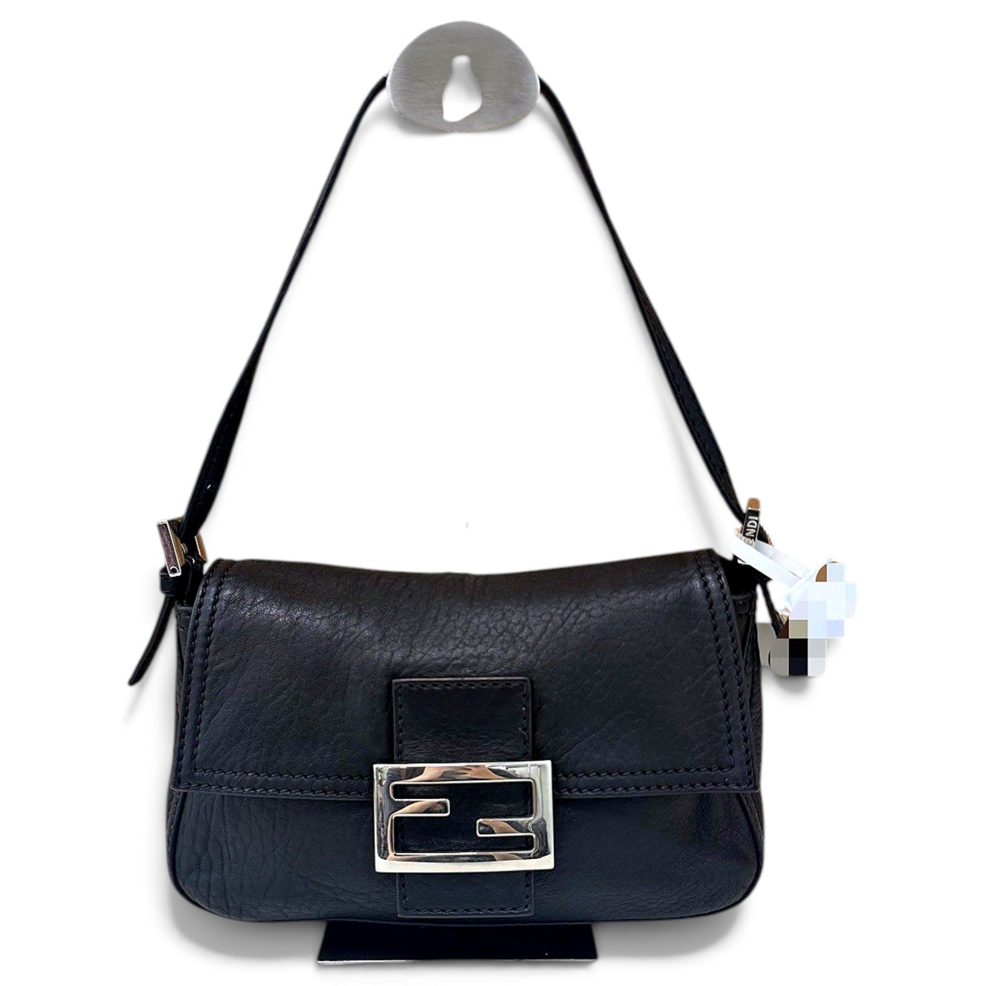 Baguette leather handbag