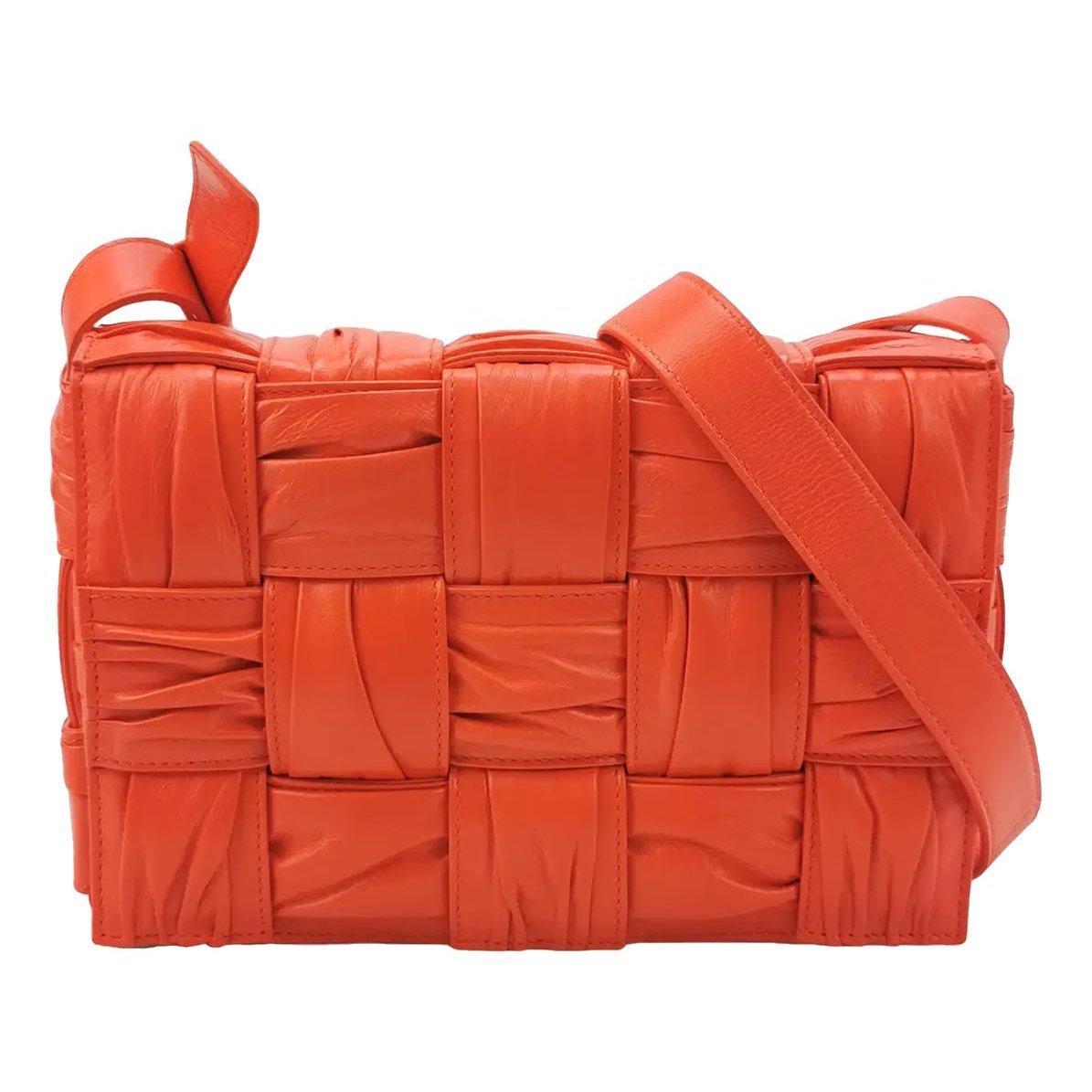 Cassette leather crossbody bag