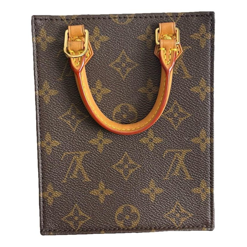 Plat leather handbag