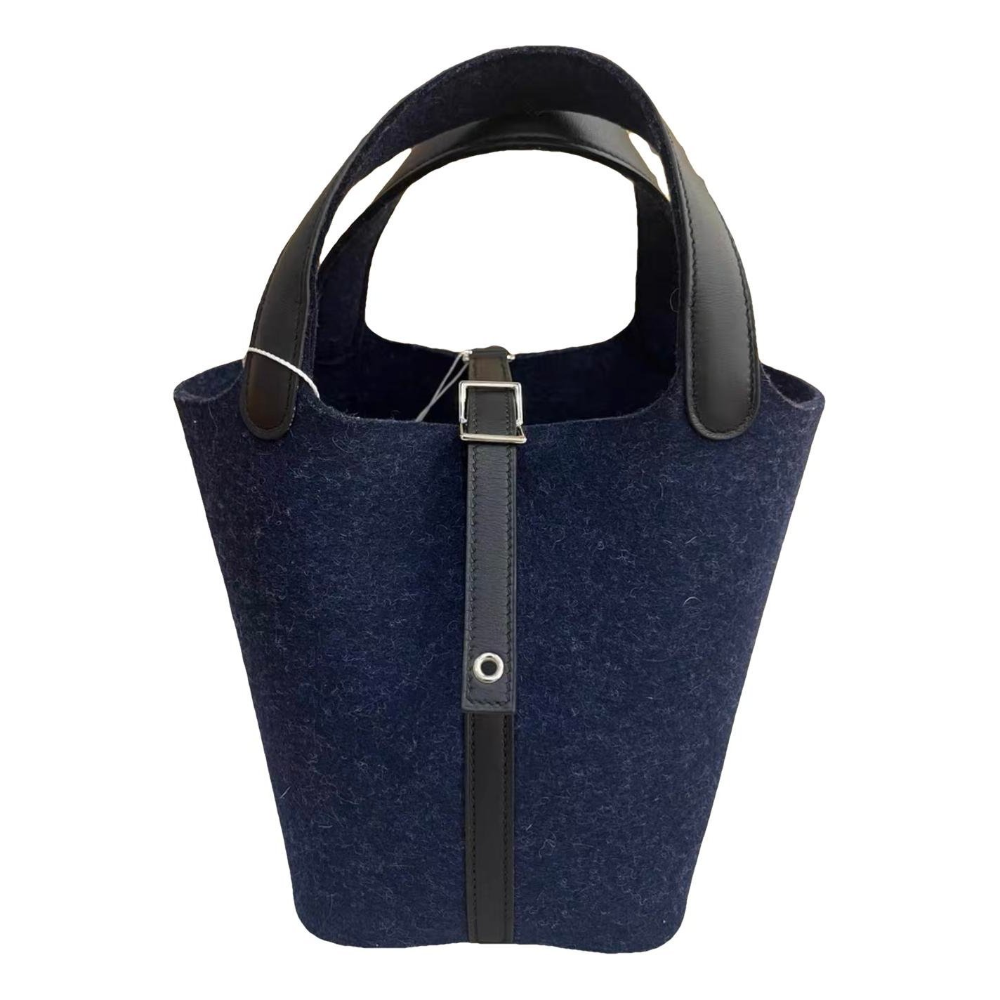 Picotin wool tote