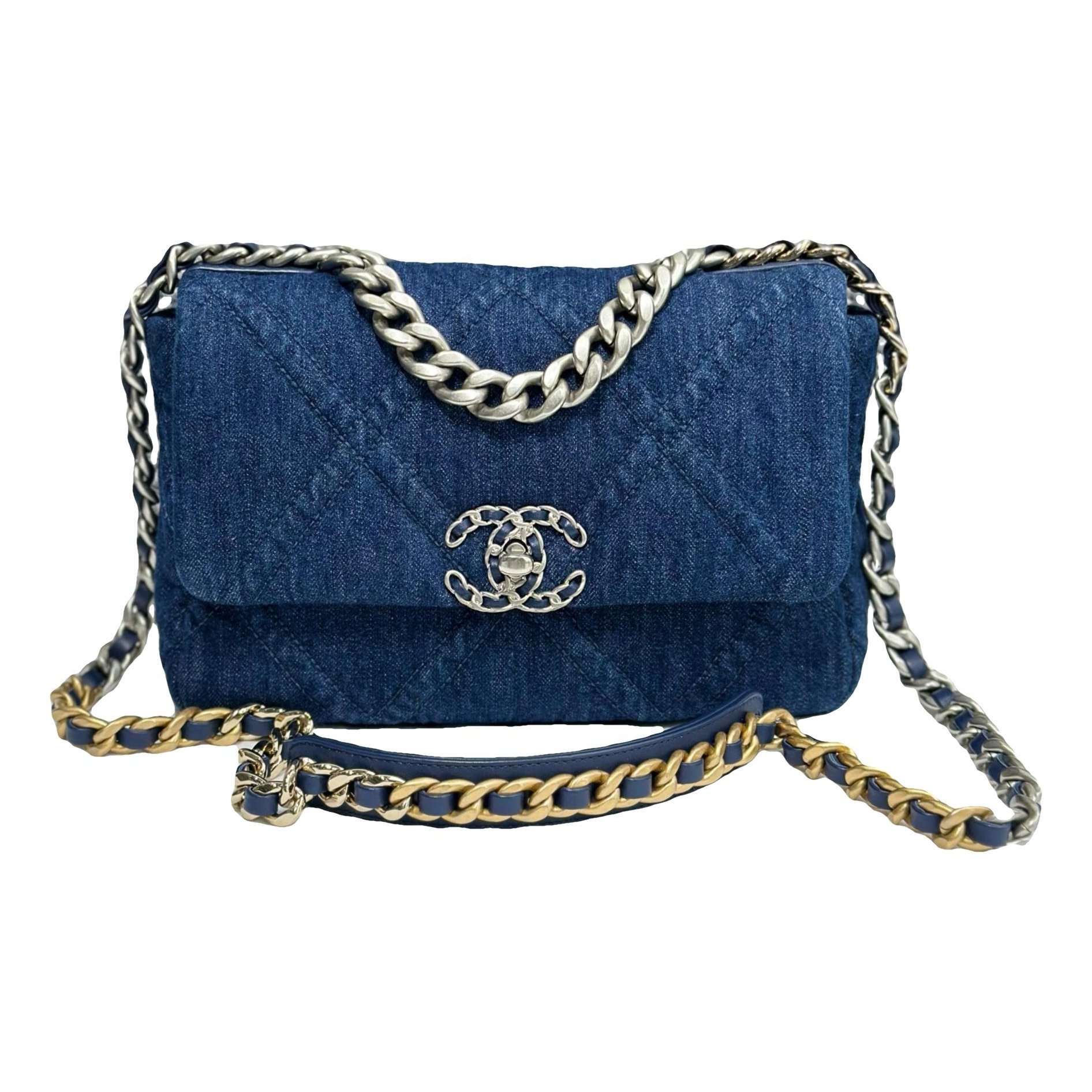 Chanel 19 leather handbag
