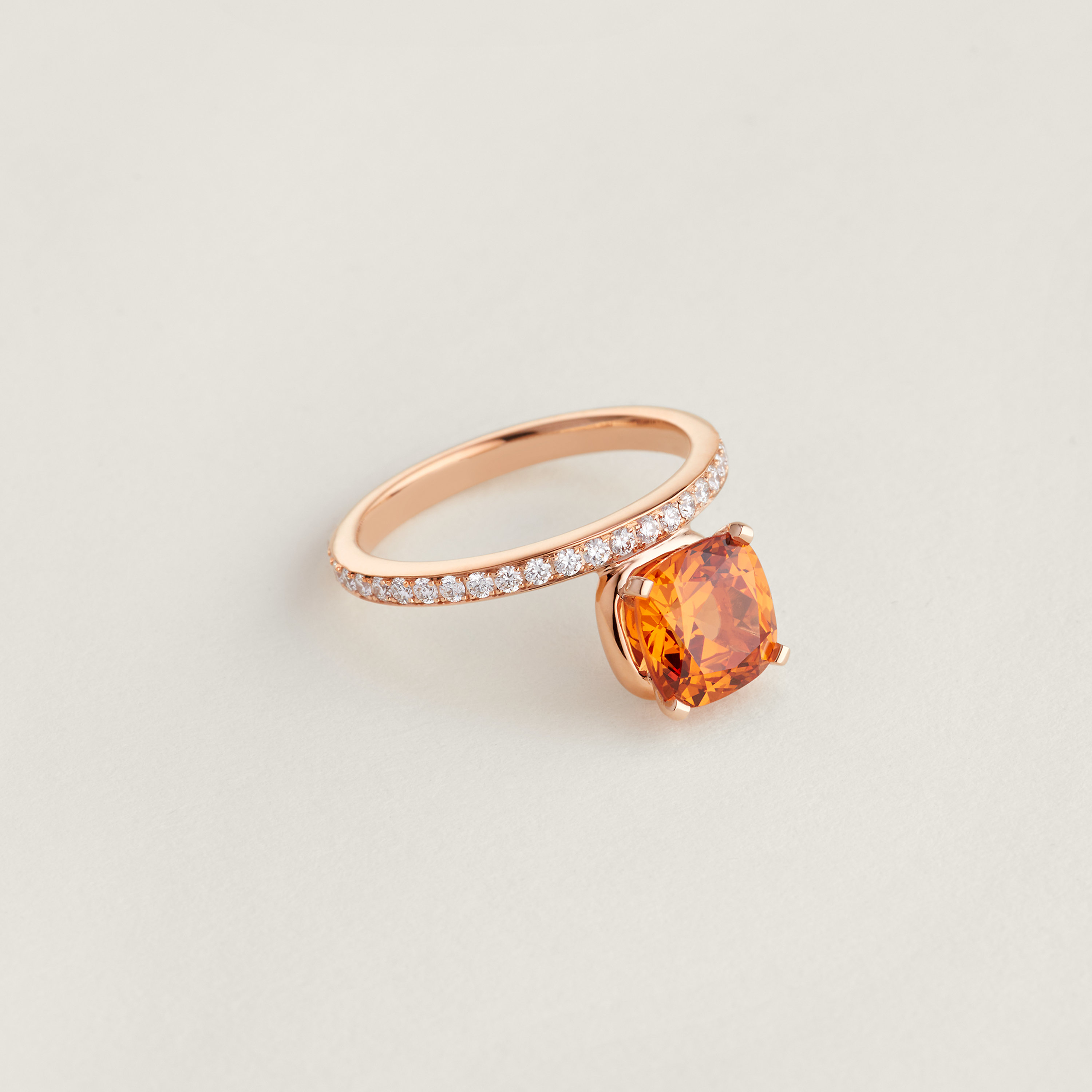 Hermès Grand Jete 솔리테어 인게이지먼트 링, 라지 모델