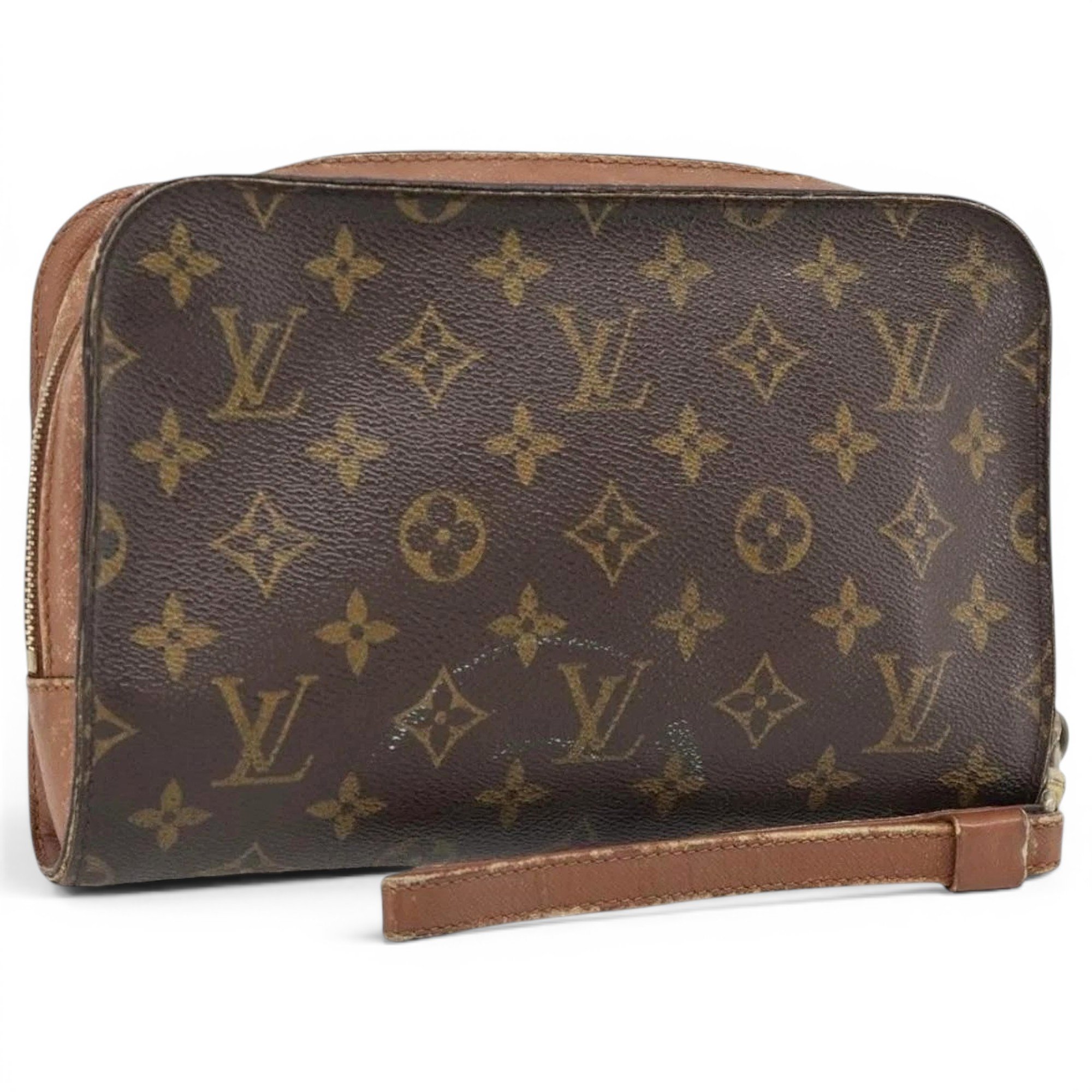 Leather clutch bag