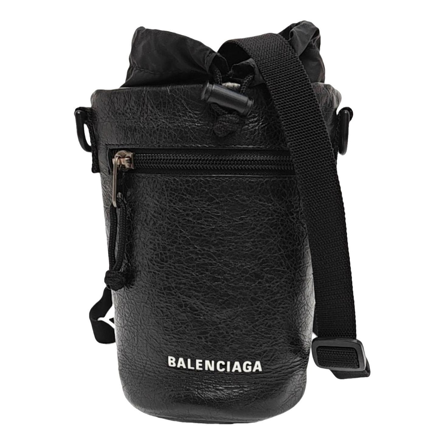 Weekender leather handbag