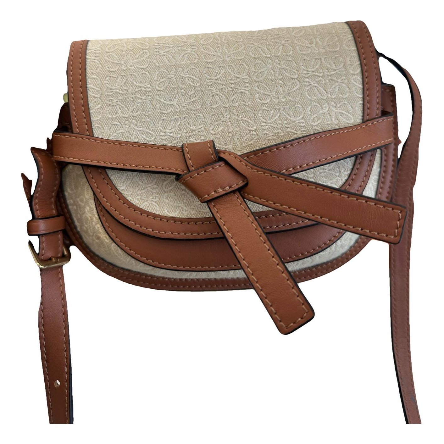 Gate cloth crossbody bag