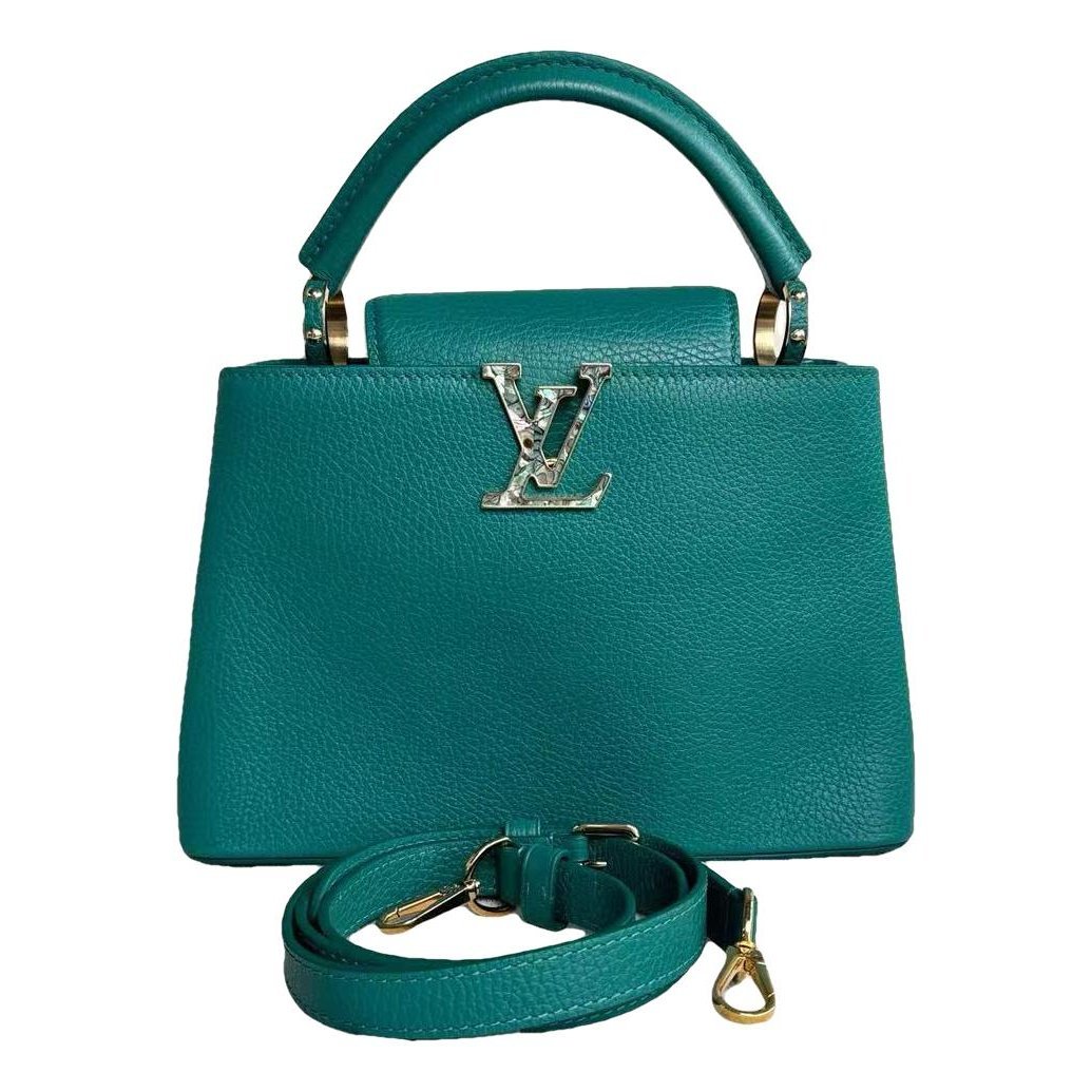 Capucines leather handbag