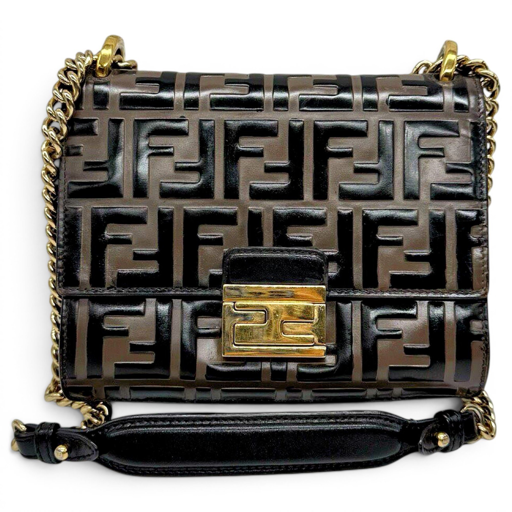 Kan U leather handbag