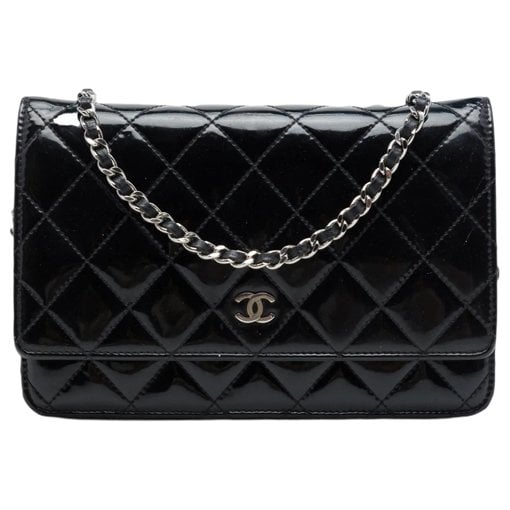 Wallet On Chain leather crossbody bag