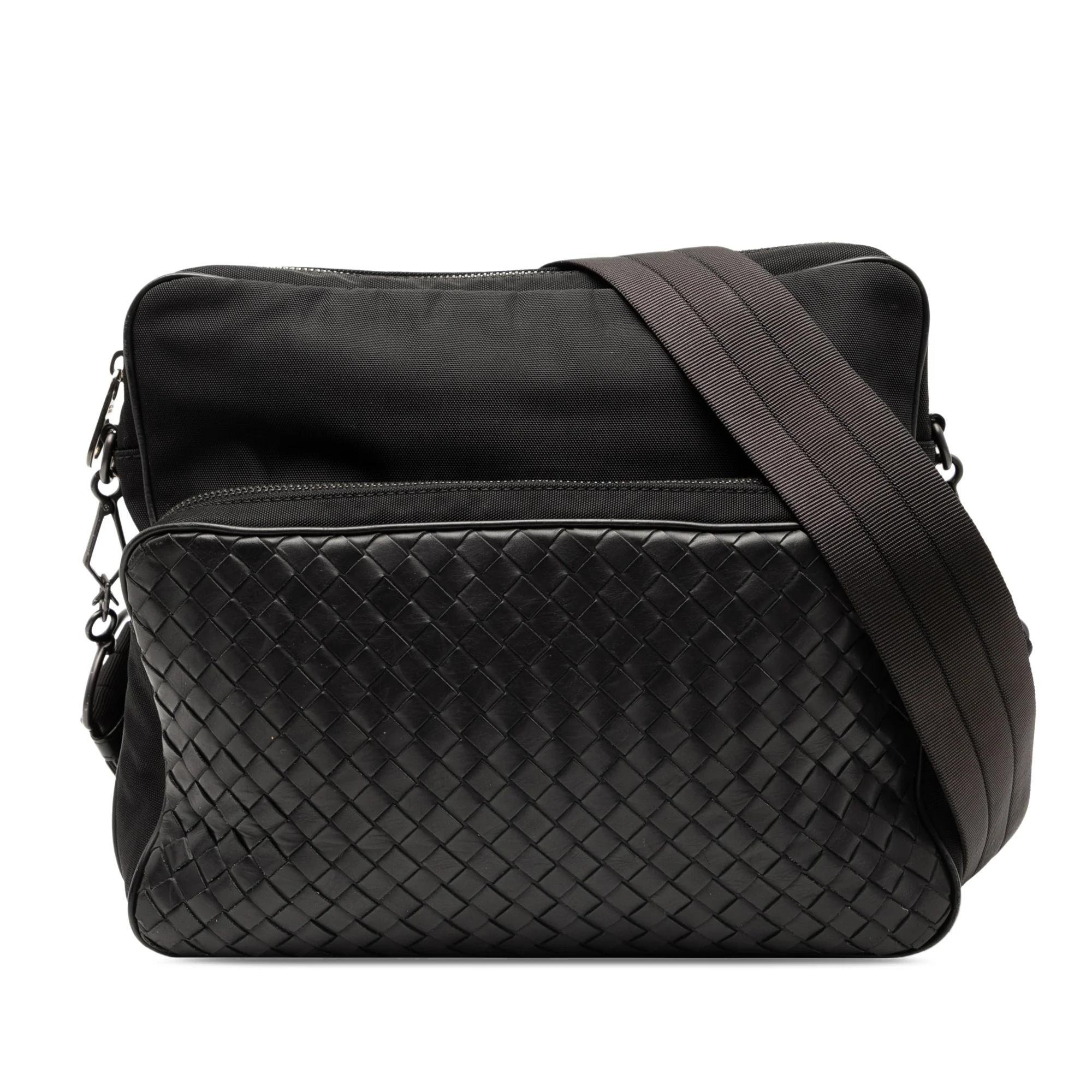 Veneta leather crossbody bag
