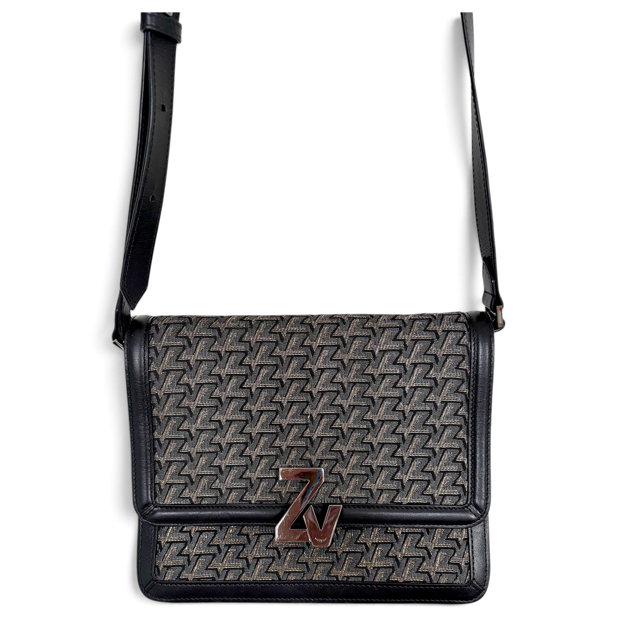 Cloth crossbody bag