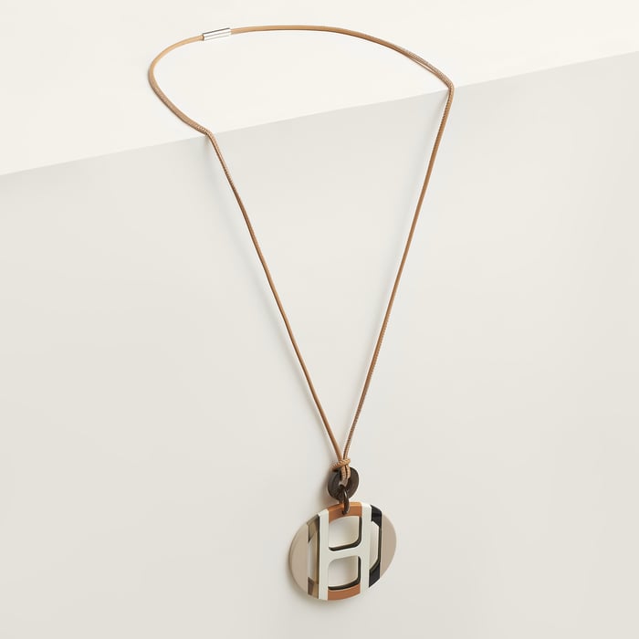 Sable H Equipe Pendant