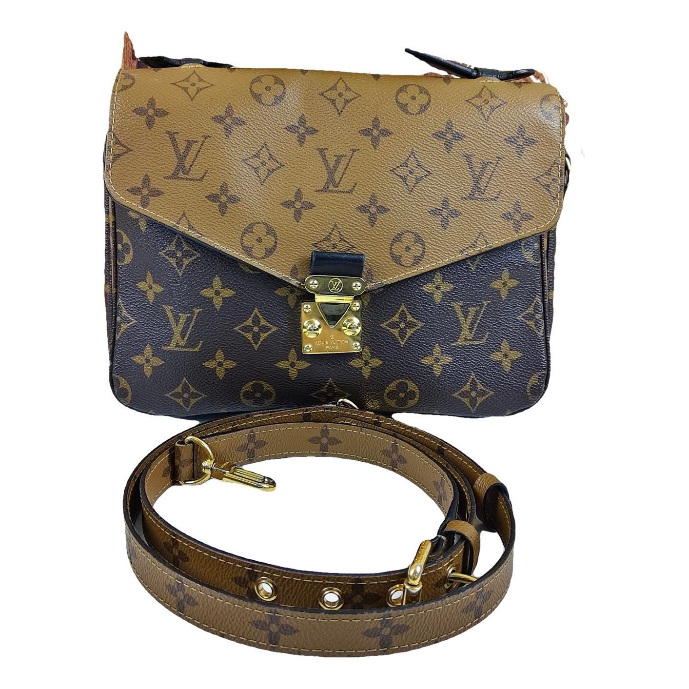 Metis leather handbag